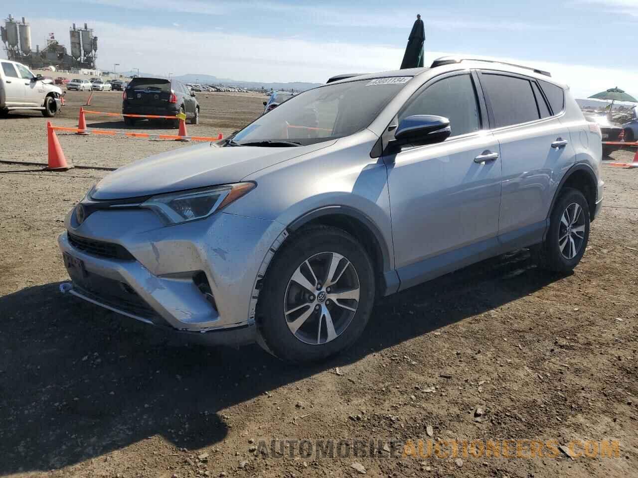 2T3RFREV0JW729482 TOYOTA RAV4 2018