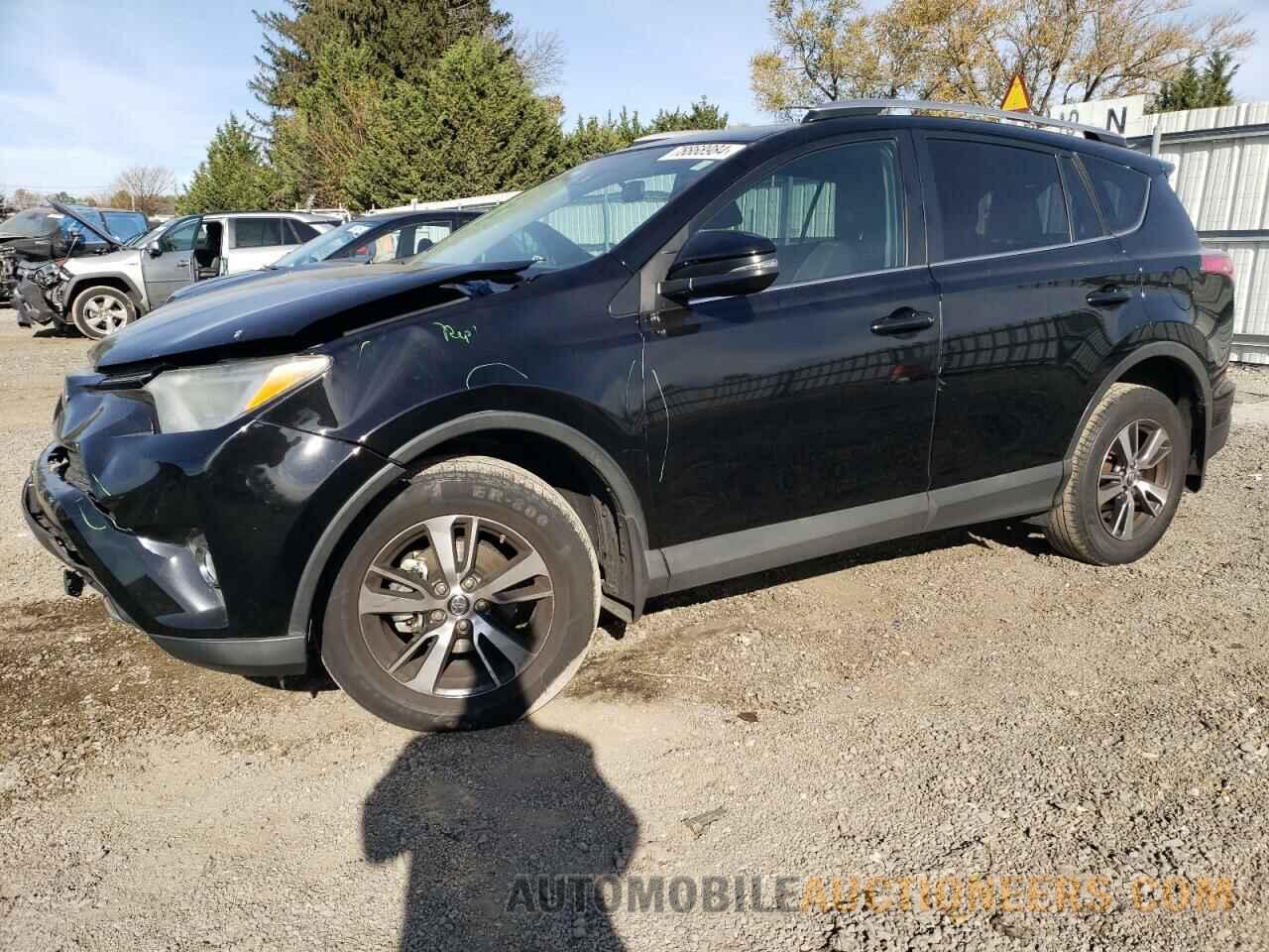 2T3RFREV0JW752678 TOYOTA RAV4 2018