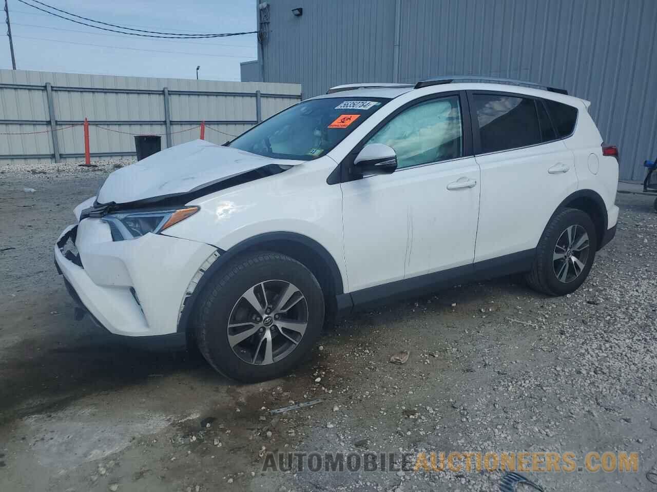 2T3RFREV0JW753779 TOYOTA RAV4 2018