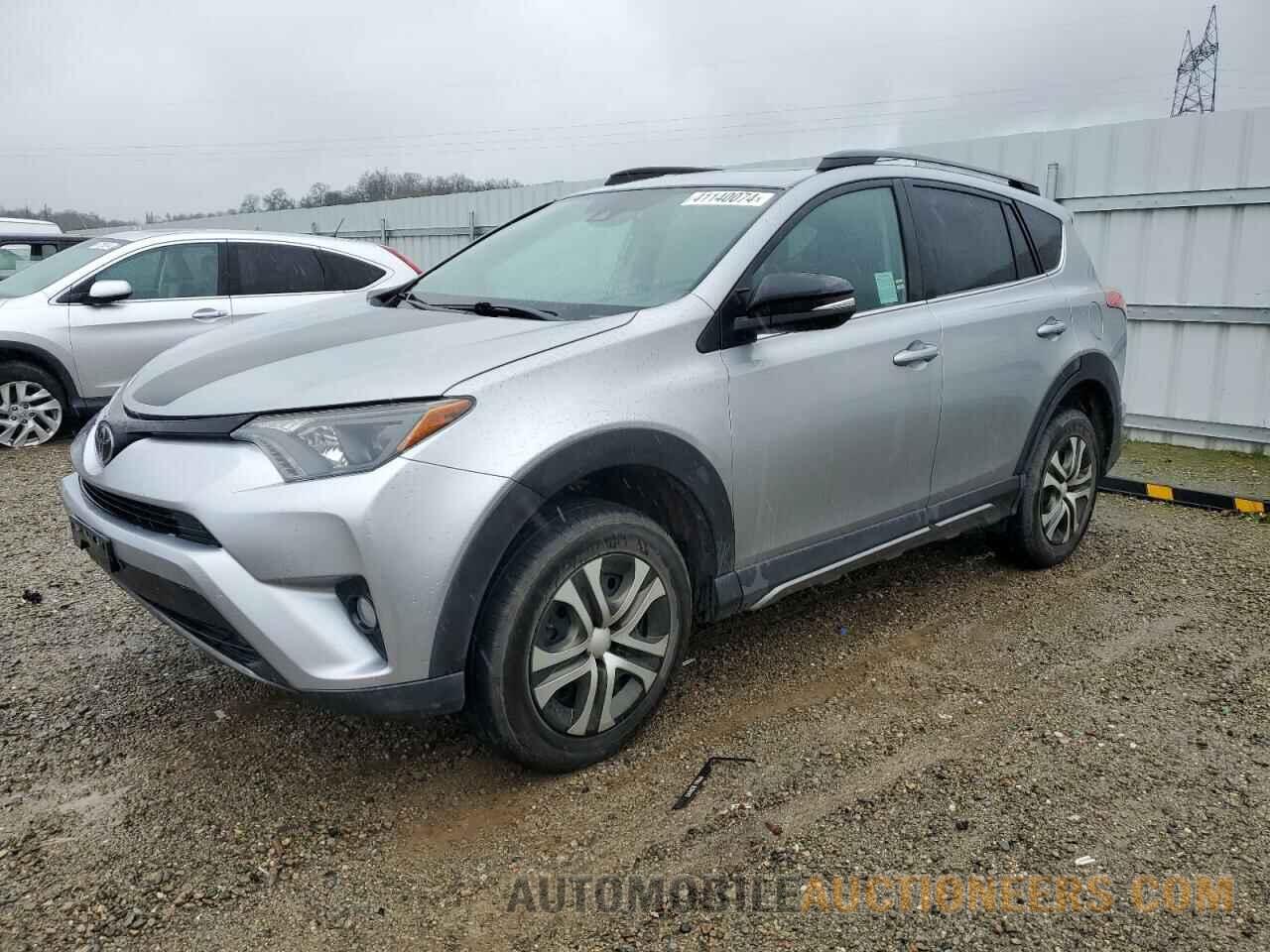 2T3RFREV0JW755919 TOYOTA RAV4 2018