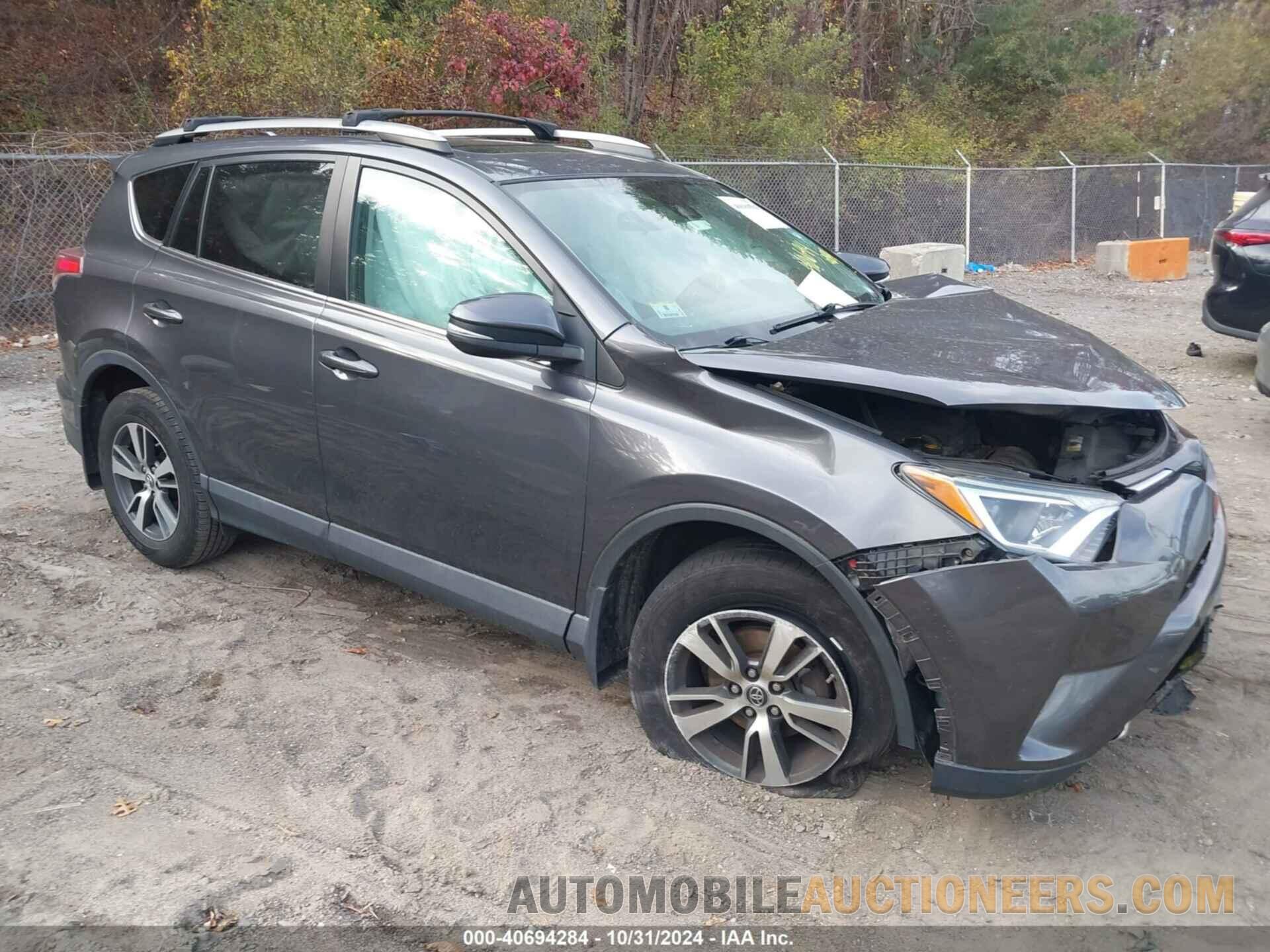 2T3RFREV0JW811874 TOYOTA RAV4 2018