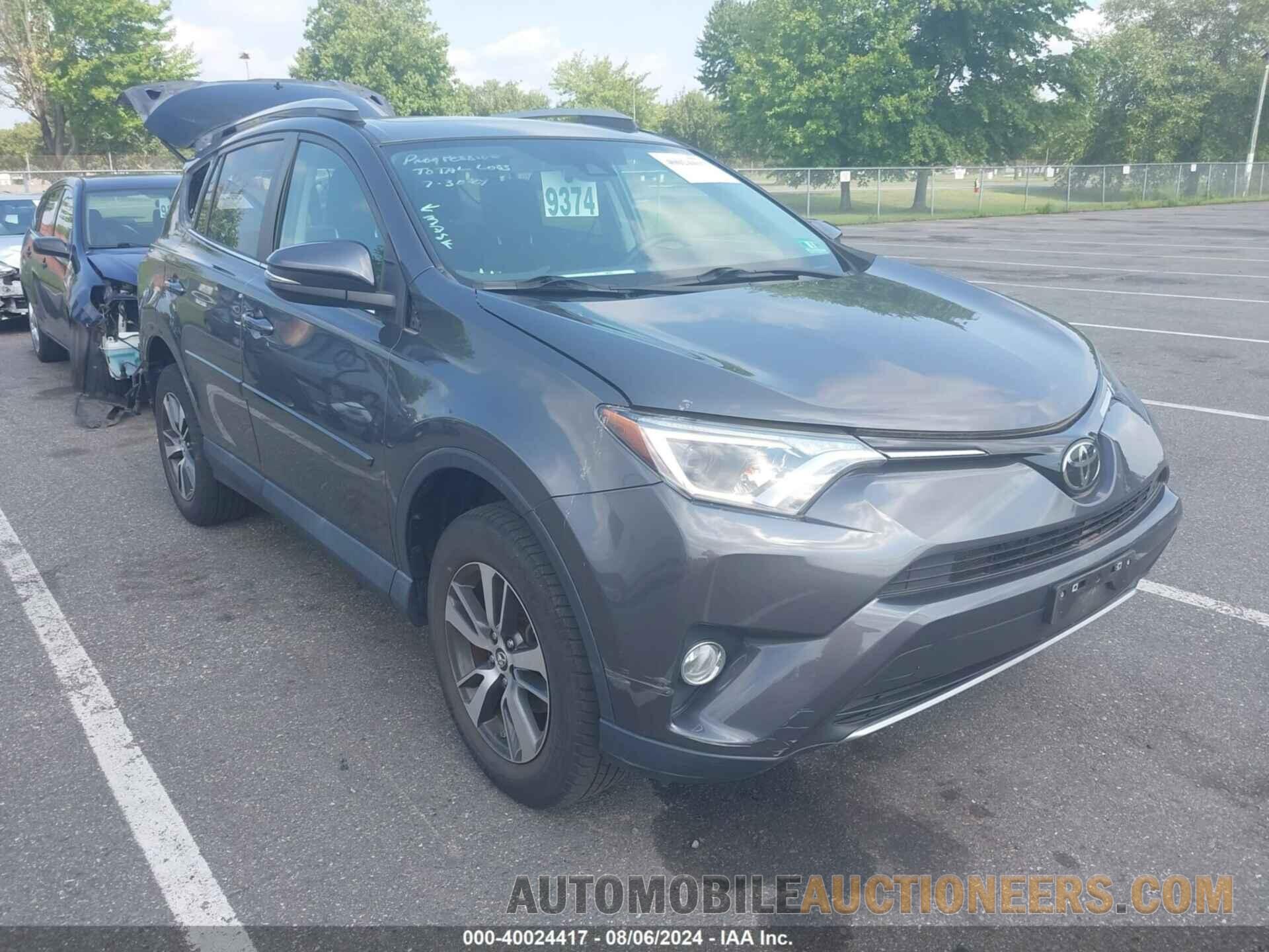 2T3RFREV0JW814452 TOYOTA RAV4 2018