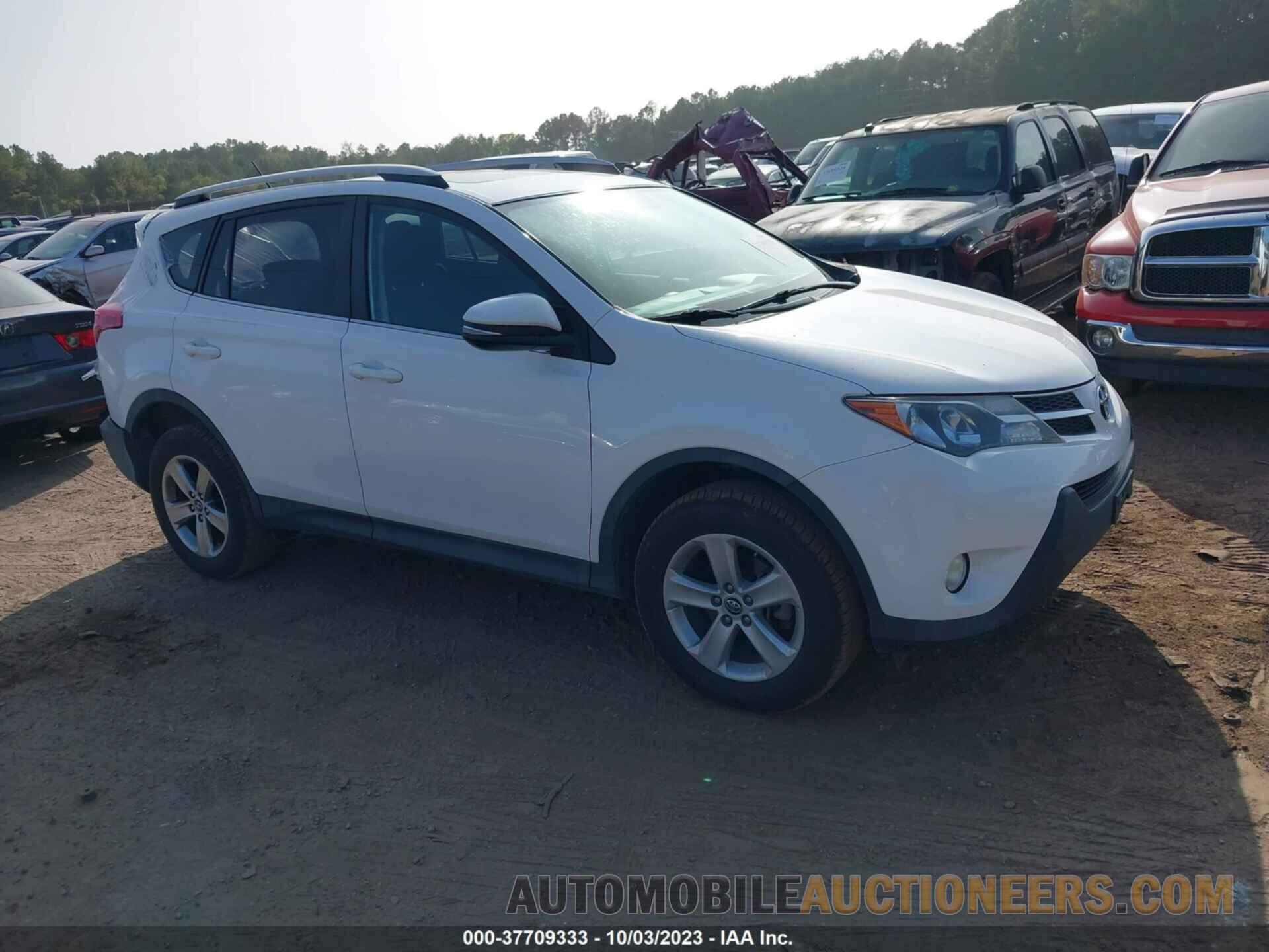 2T3RFREV1FW242833 TOYOTA RAV4 2015