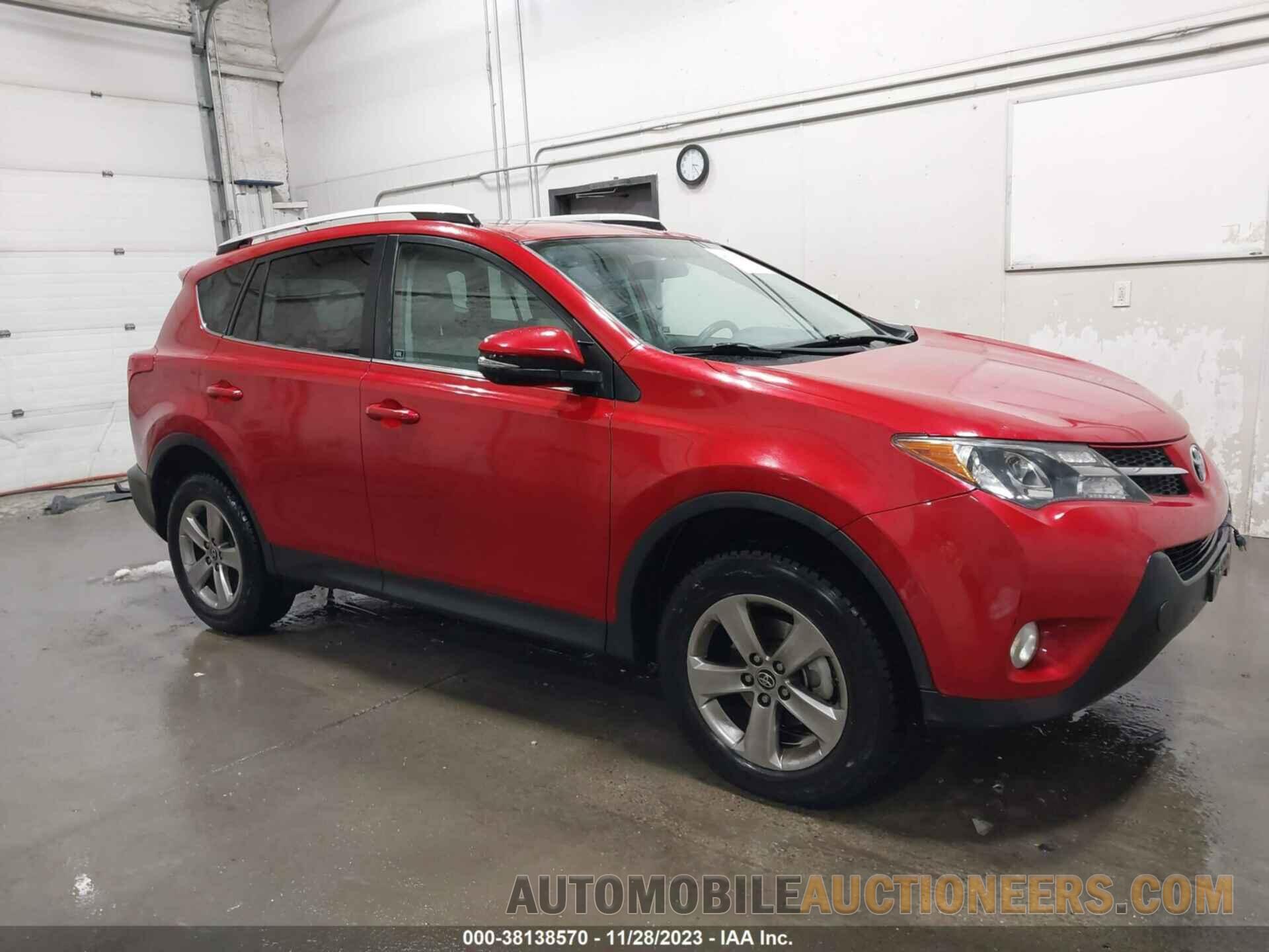 2T3RFREV1FW260801 TOYOTA RAV4 2015