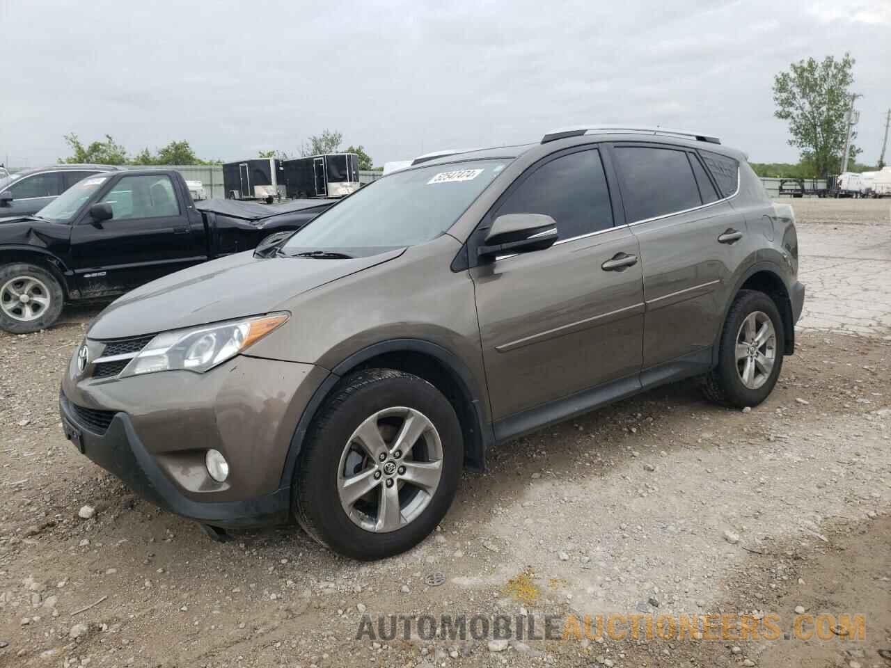 2T3RFREV1FW283673 TOYOTA RAV4 2015