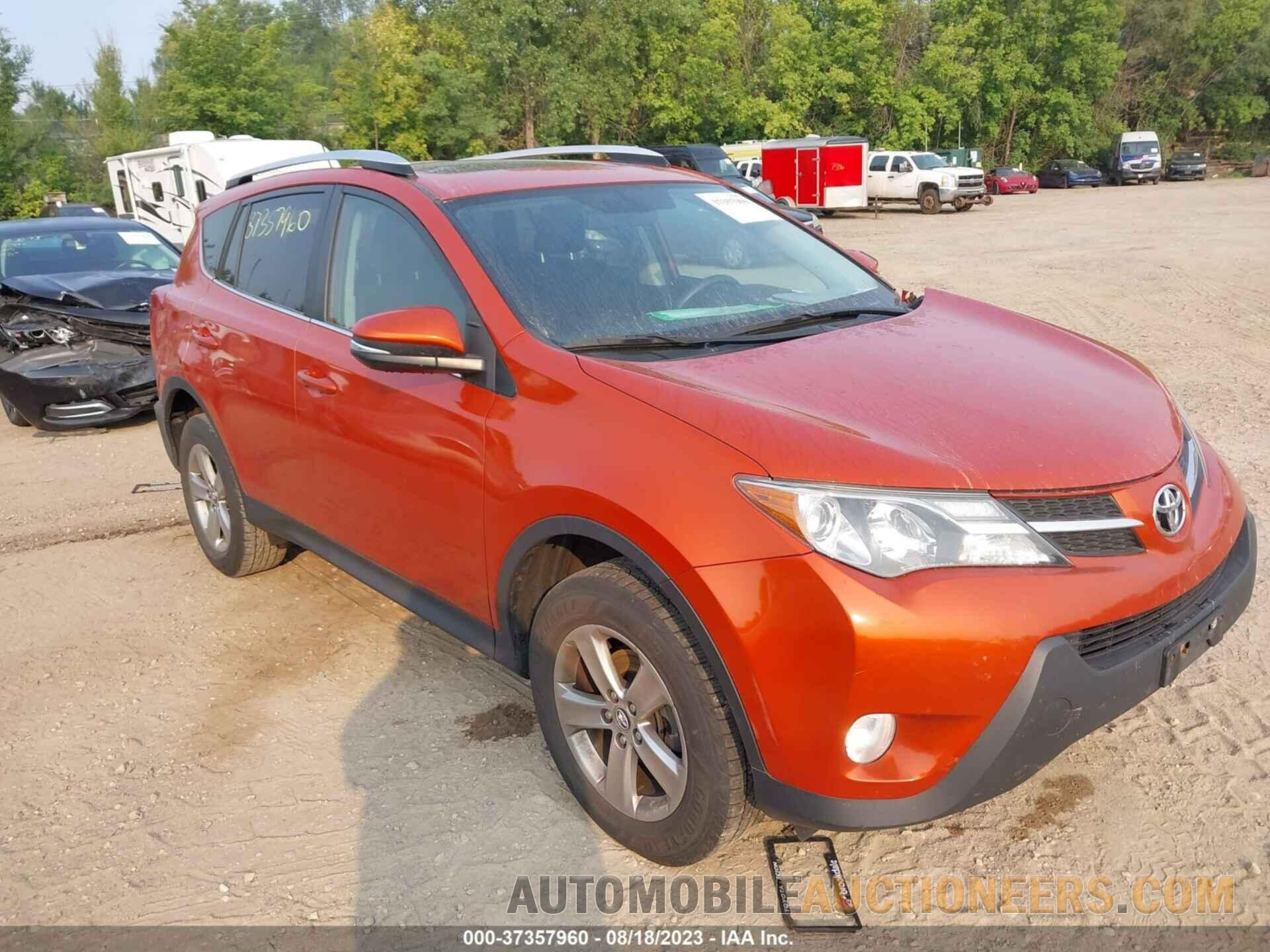 2T3RFREV1FW295631 TOYOTA RAV4 2015