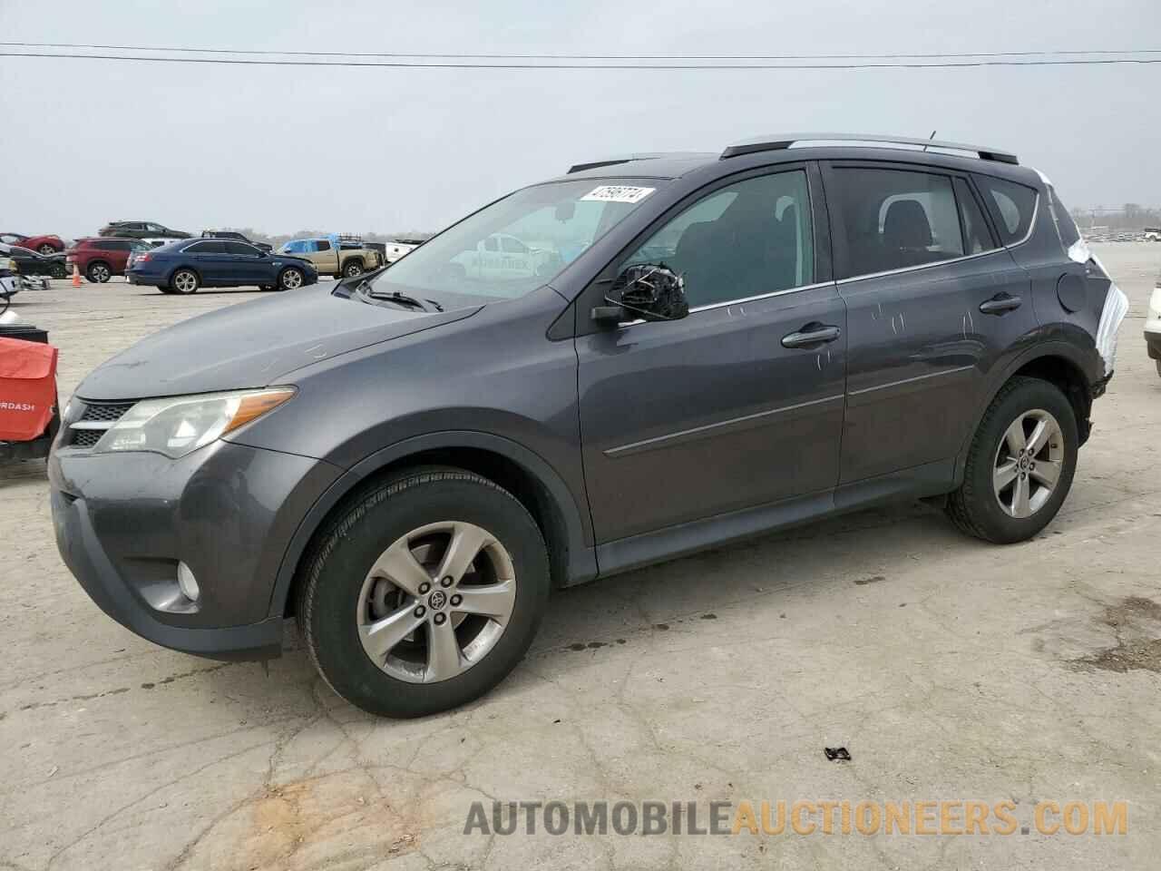 2T3RFREV1FW301105 TOYOTA RAV4 2015