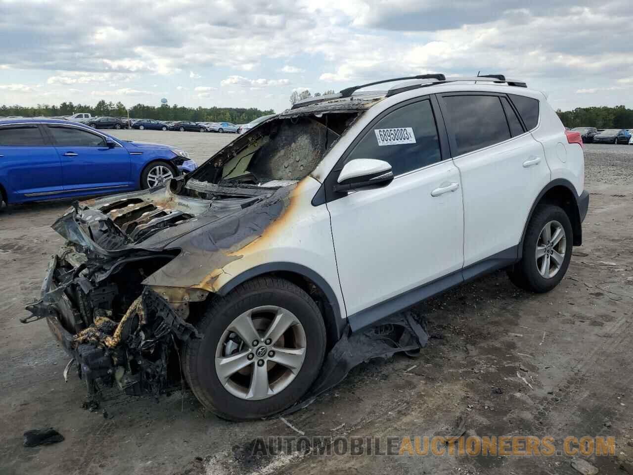 2T3RFREV1FW308555 TOYOTA RAV4 2015