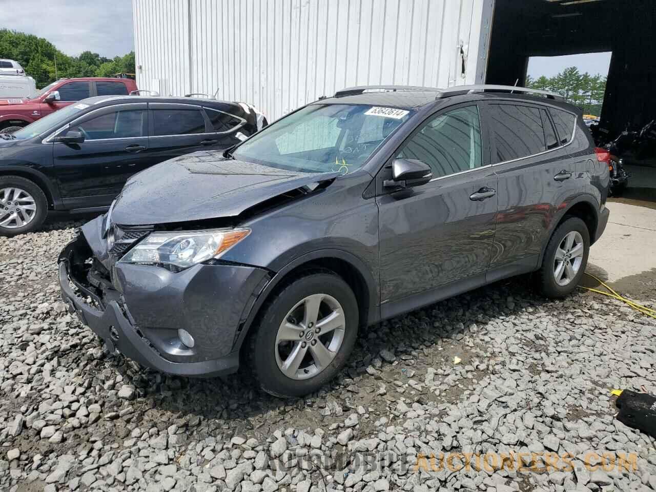 2T3RFREV1FW336002 TOYOTA RAV4 2015