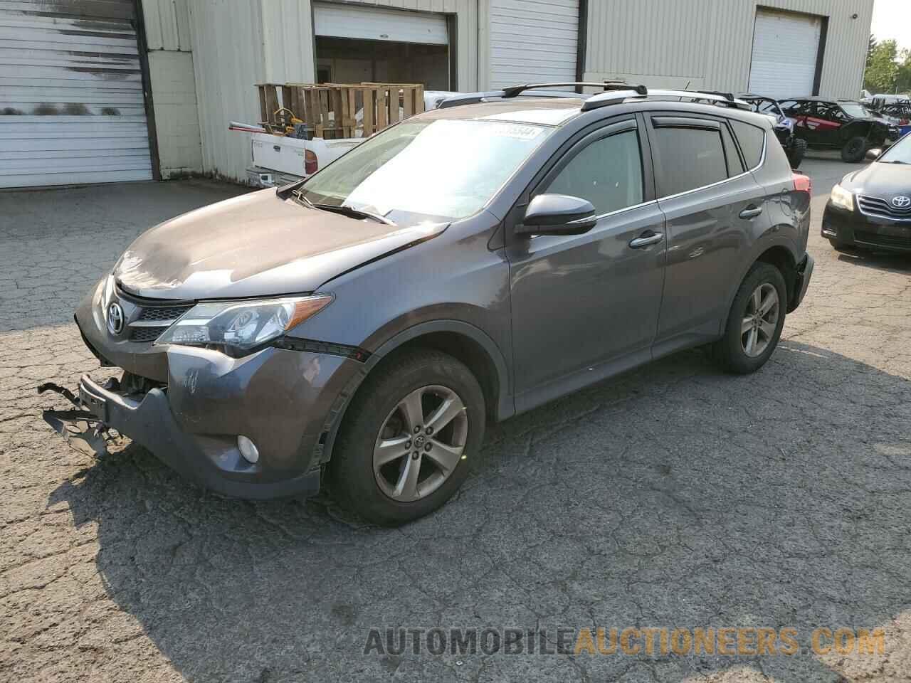 2T3RFREV1FW347565 TOYOTA RAV4 2015