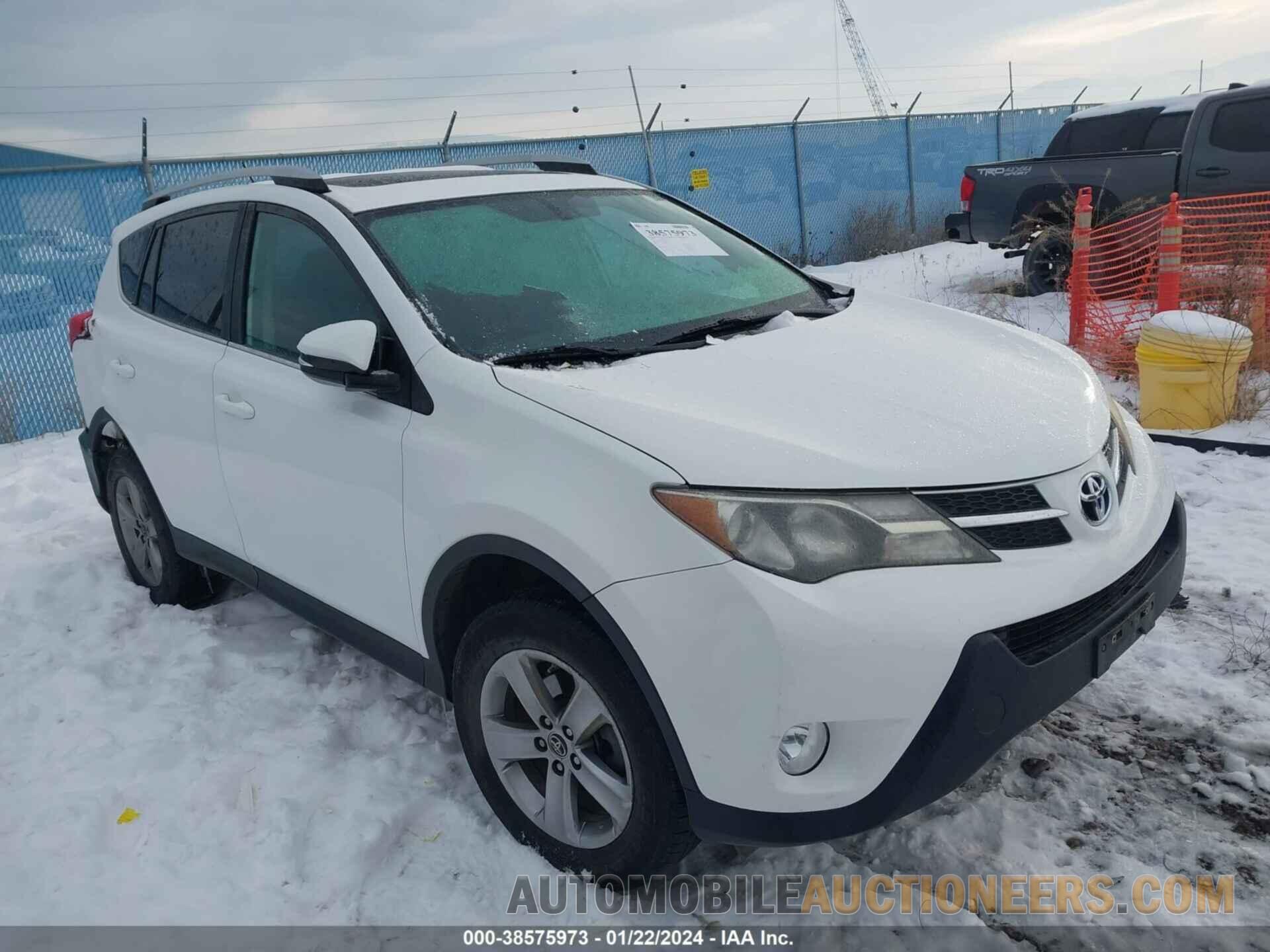 2T3RFREV1FW365127 TOYOTA RAV4 2015