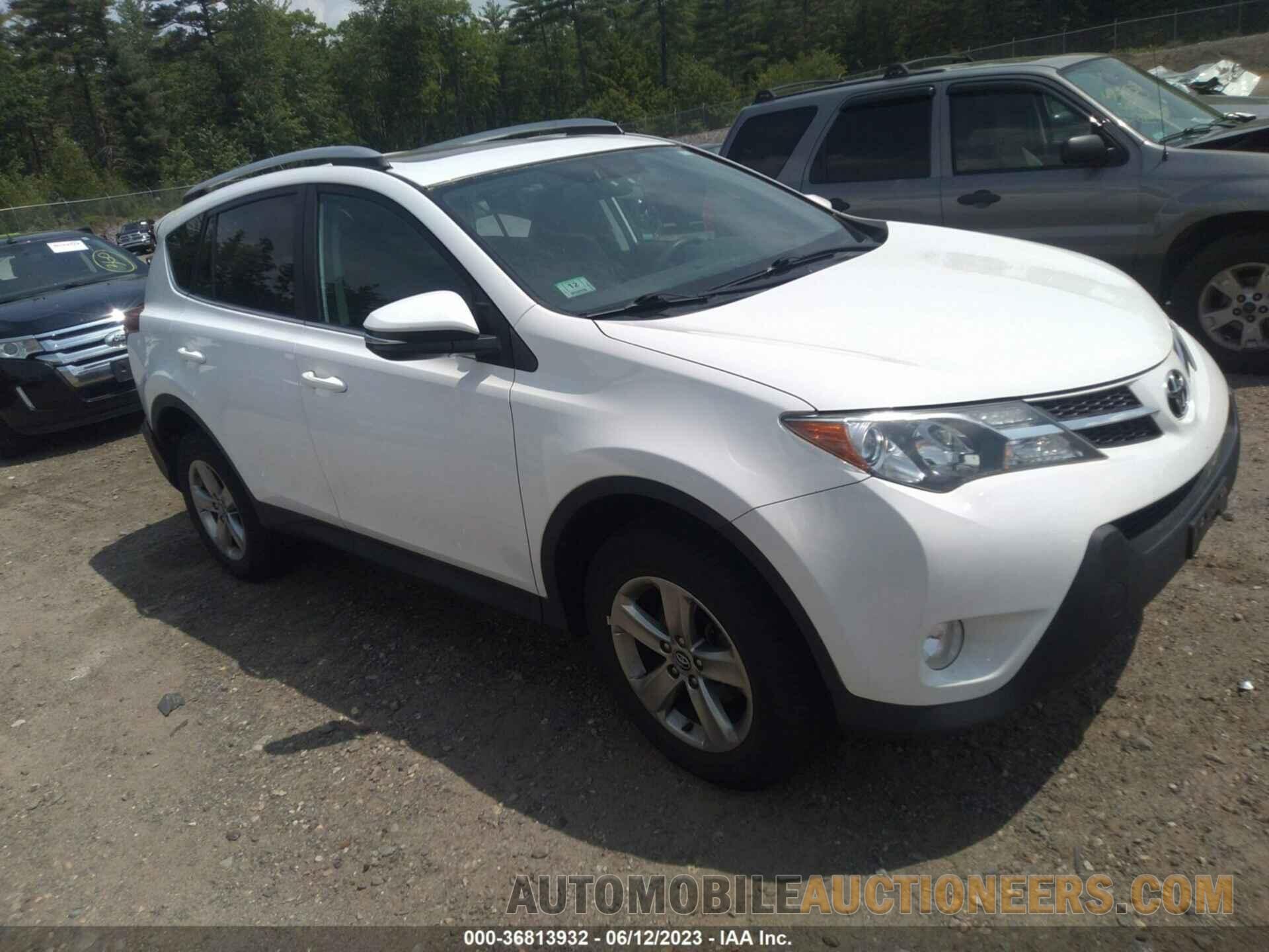 2T3RFREV1FW374314 TOYOTA RAV4 2015