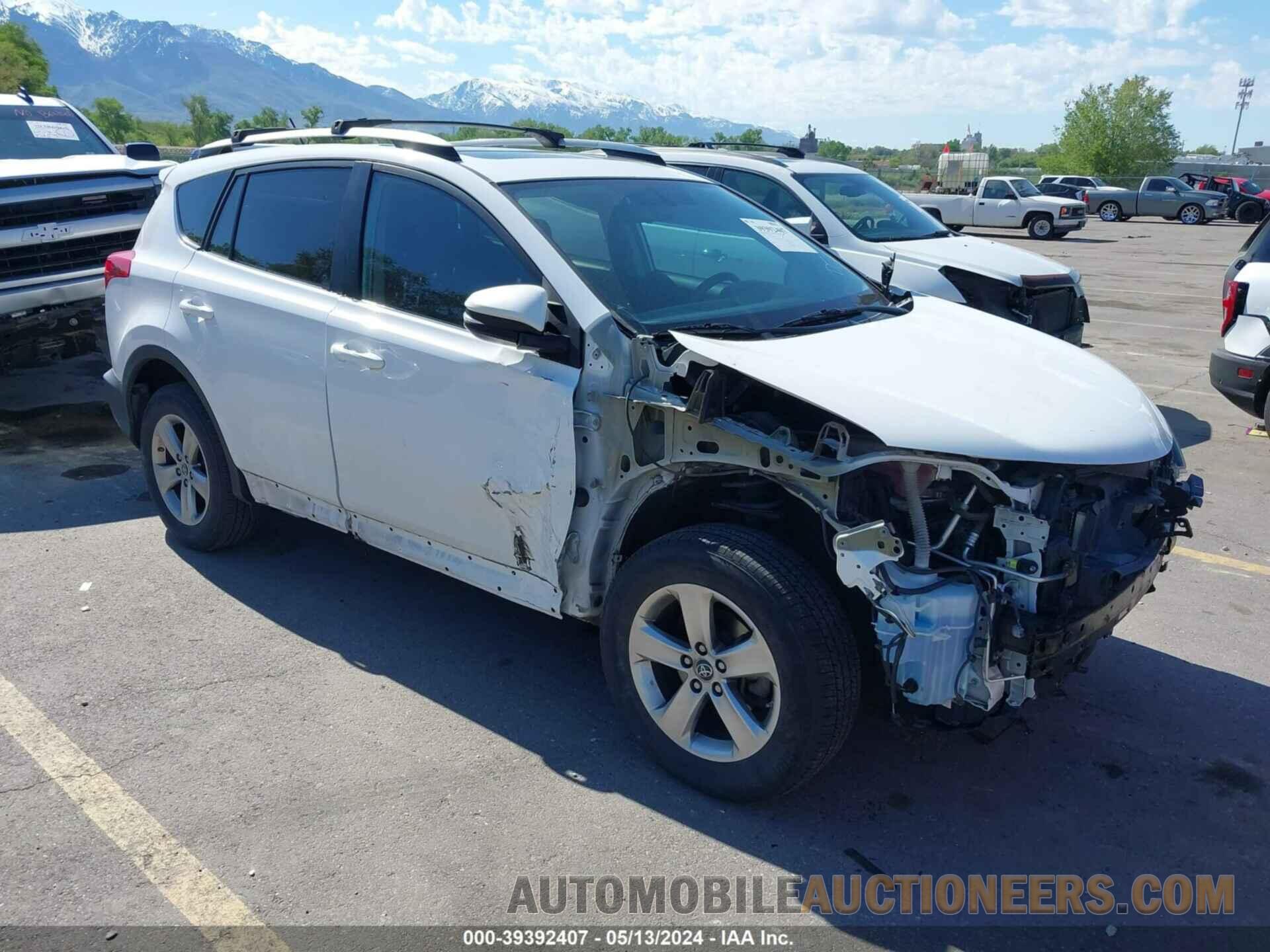 2T3RFREV1FW376094 TOYOTA RAV4 2015