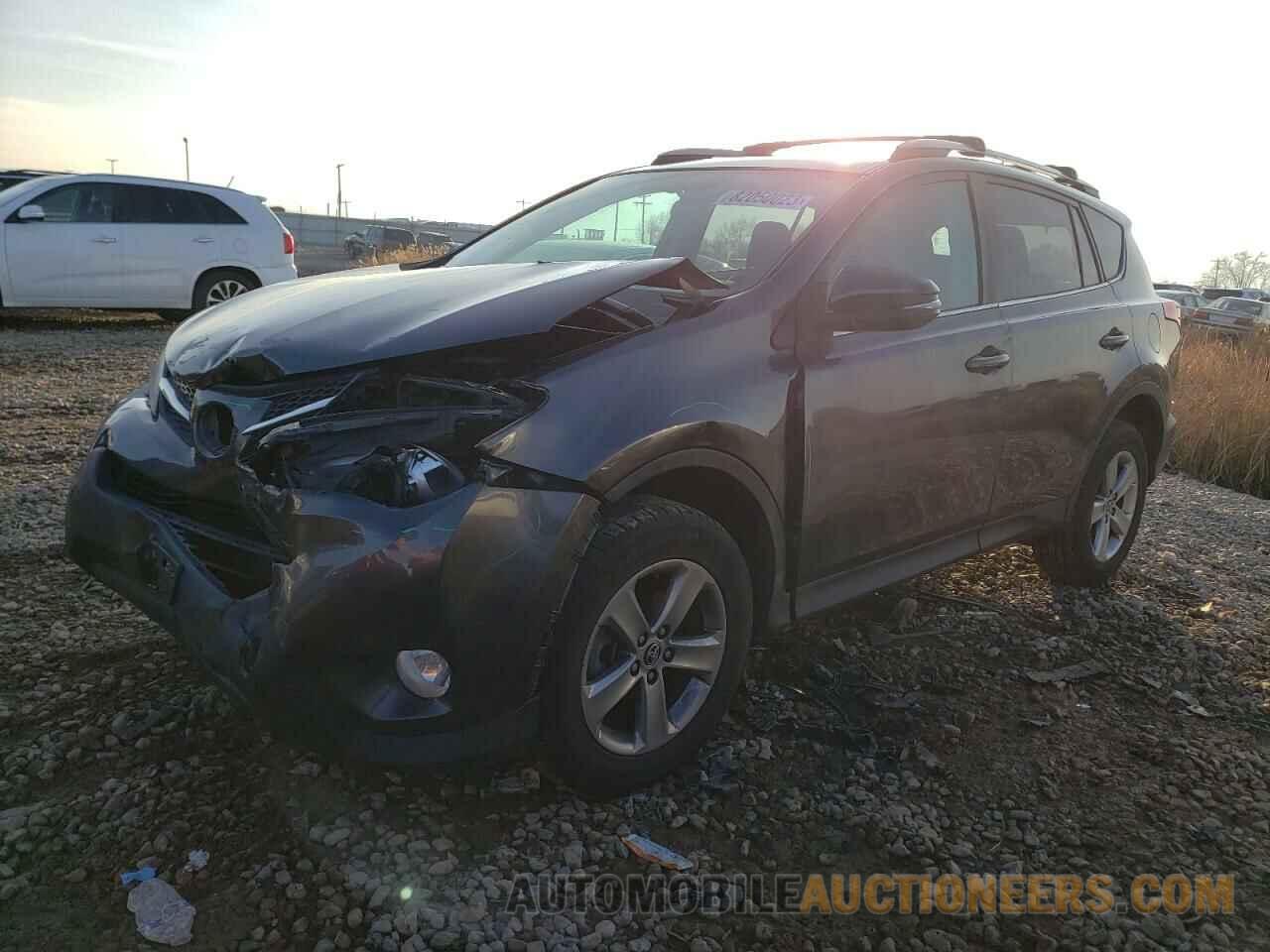 2T3RFREV1FW386964 TOYOTA RAV4 2015