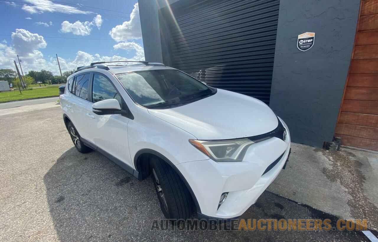 2T3RFREV1GW459557 TOYOTA RAV4 2016