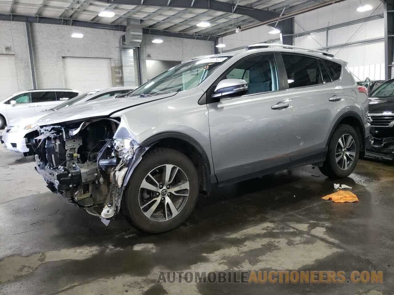 2T3RFREV1GW476620 TOYOTA RAV4 2016