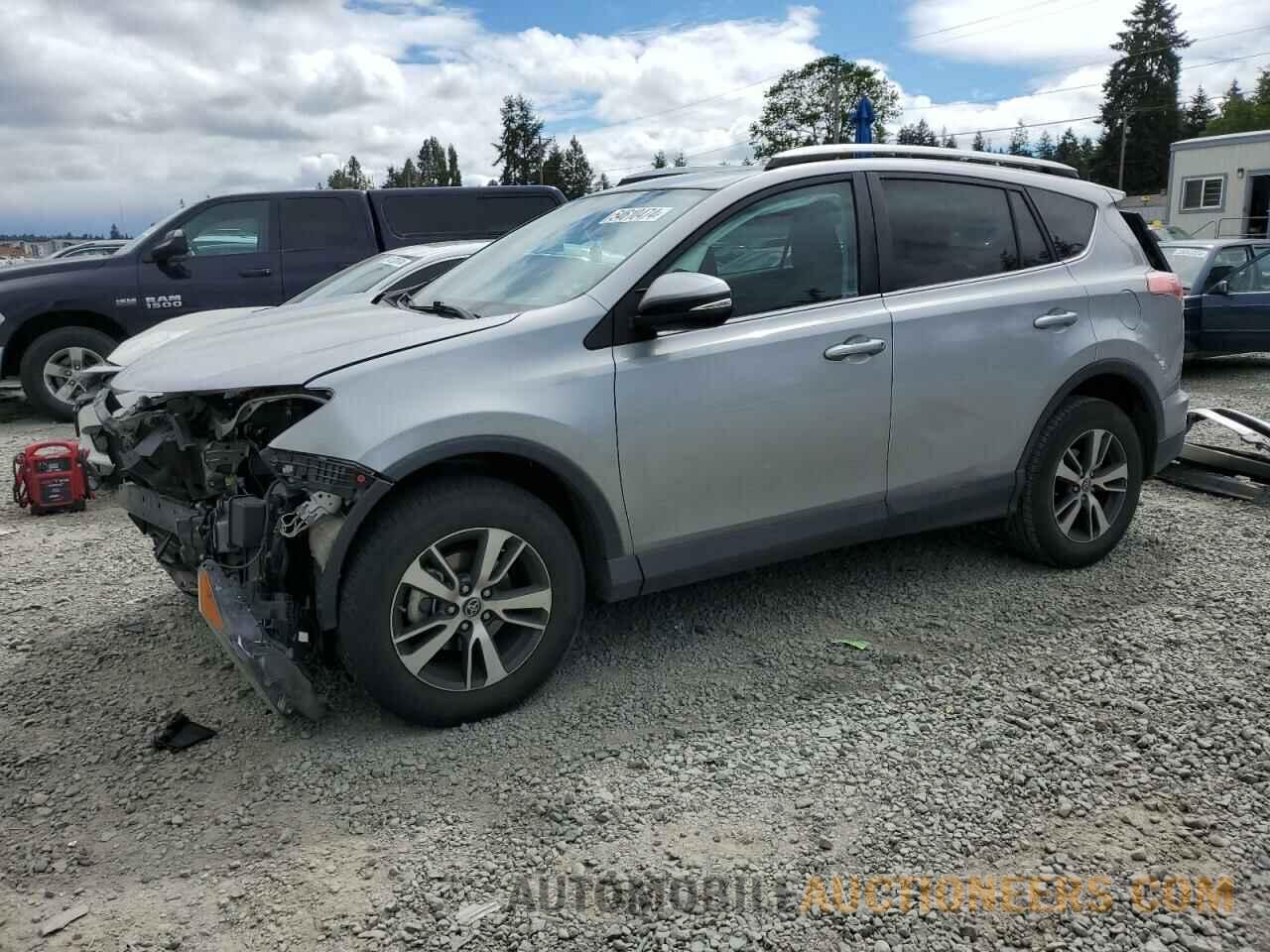 2T3RFREV1GW488265 TOYOTA RAV4 2016