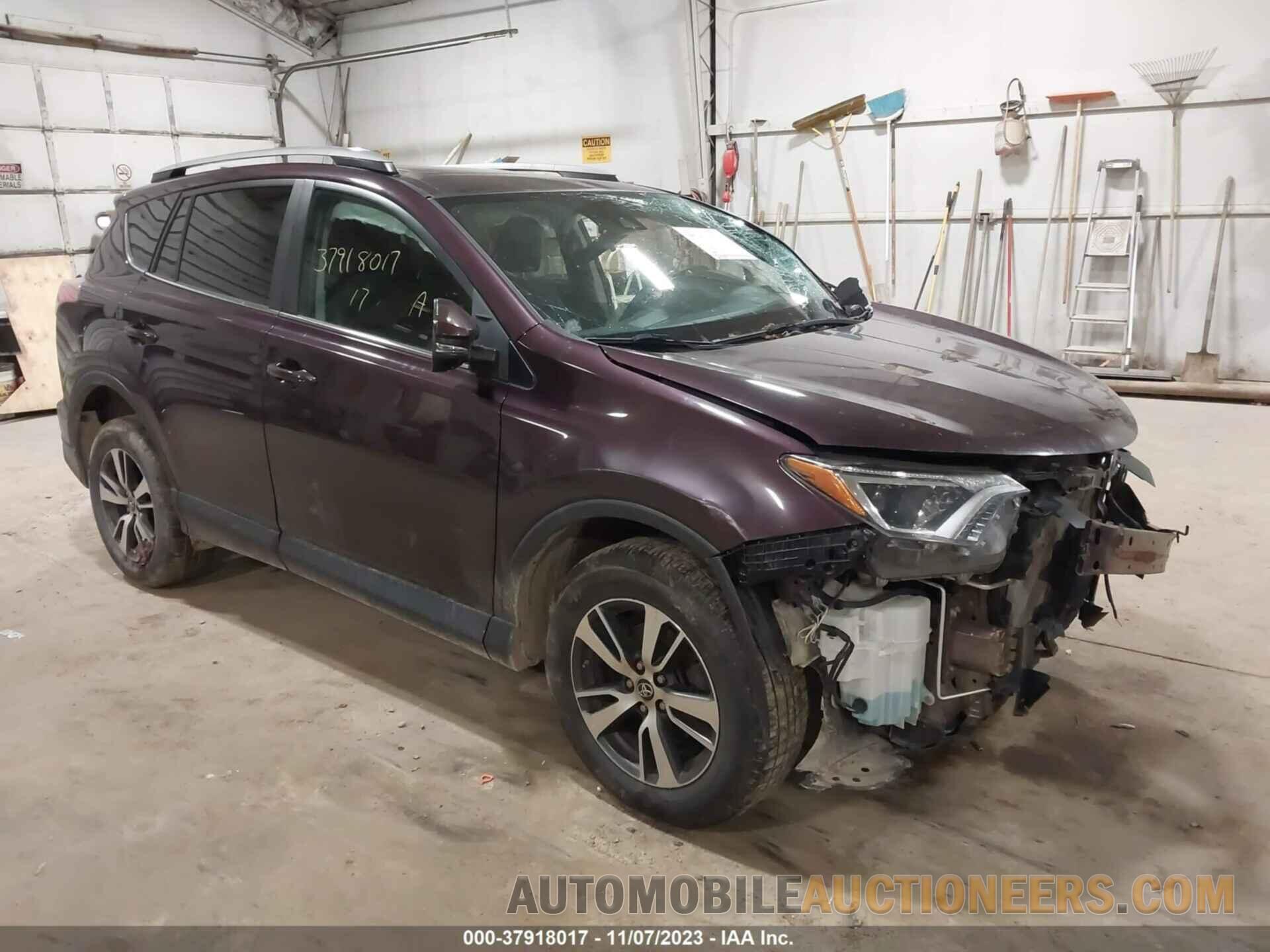 2T3RFREV1HW559580 TOYOTA RAV4 2017