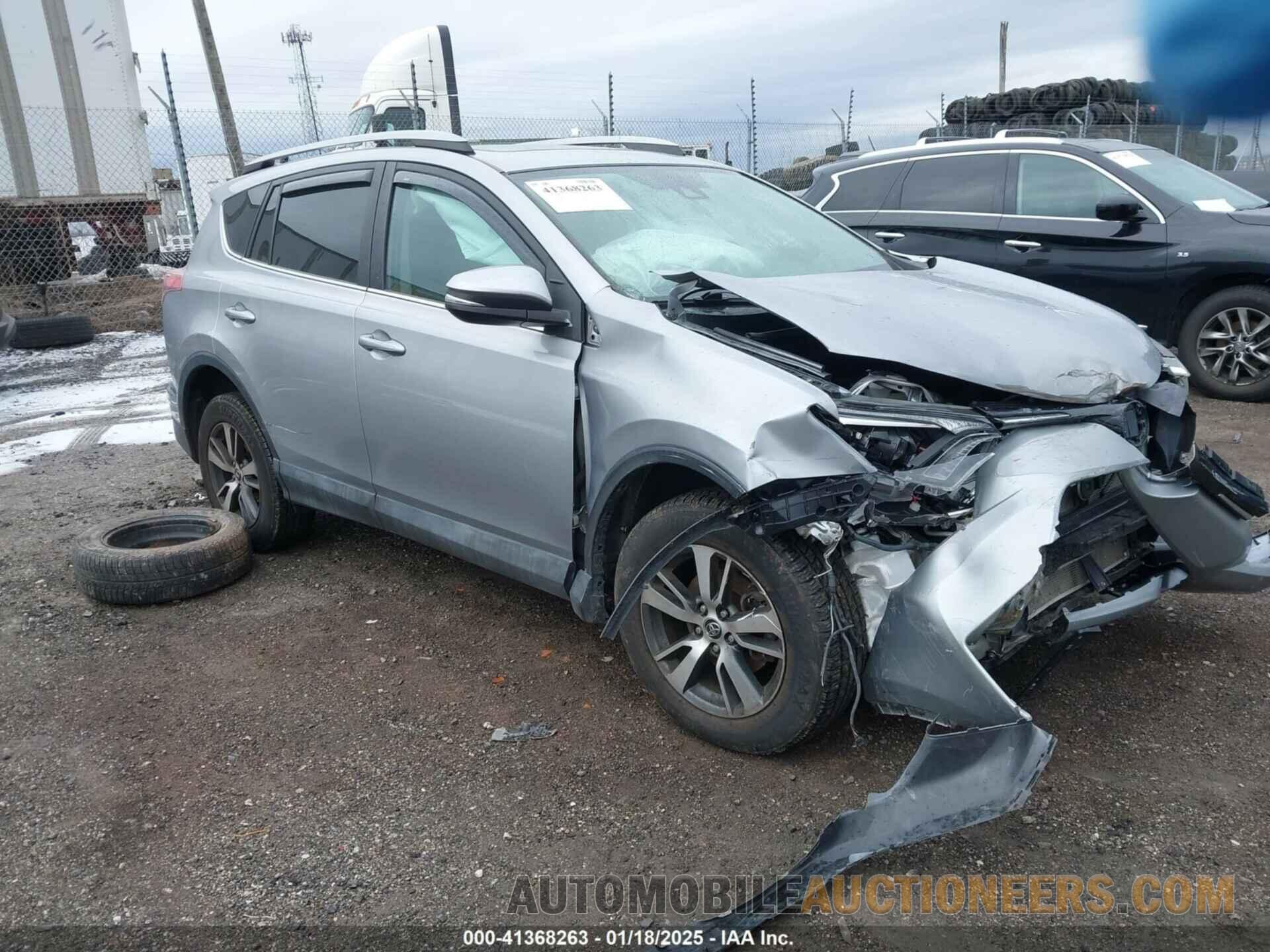 2T3RFREV1HW559806 TOYOTA RAV4 2017