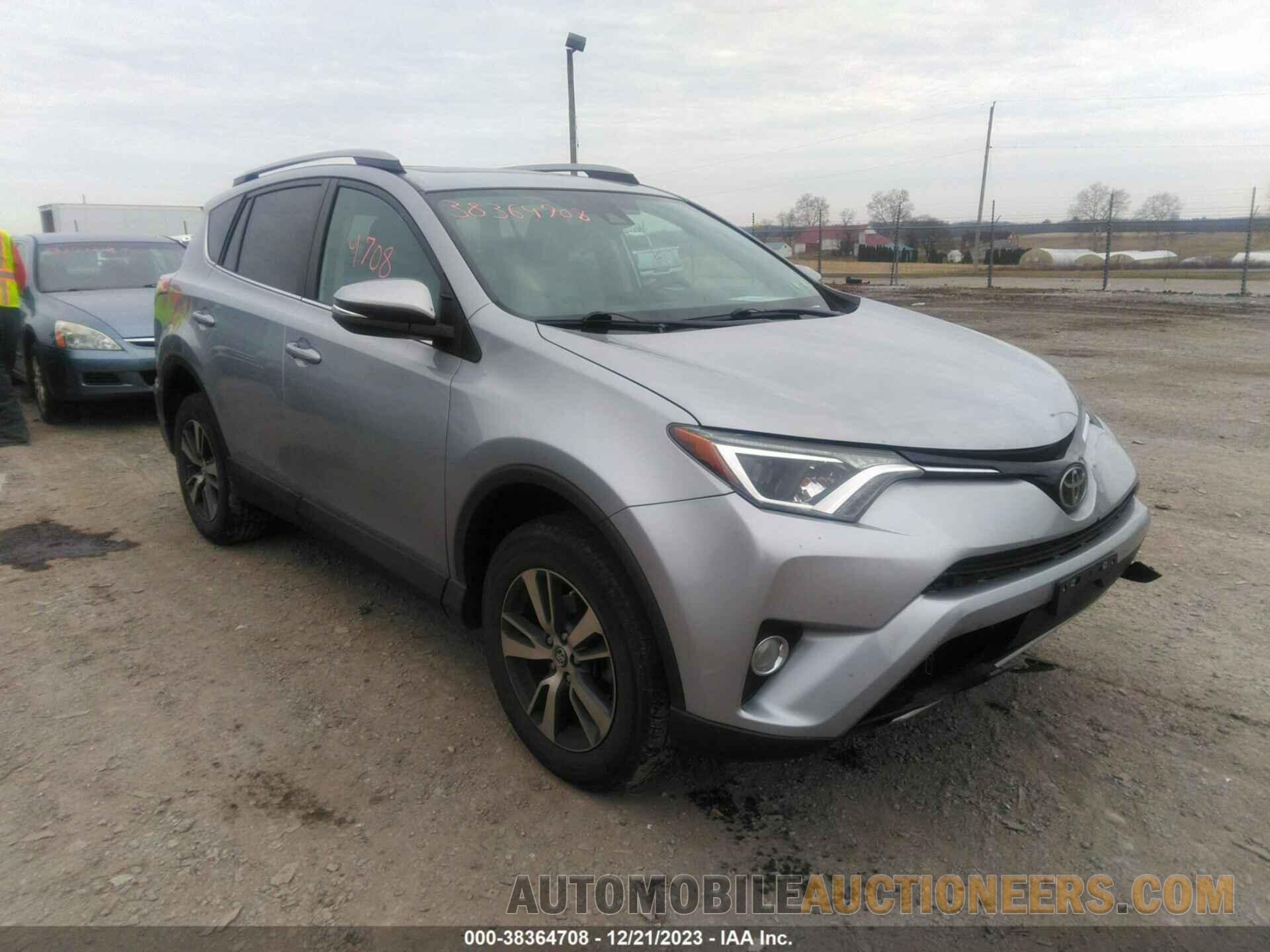 2T3RFREV1HW567887 TOYOTA RAV4 2017