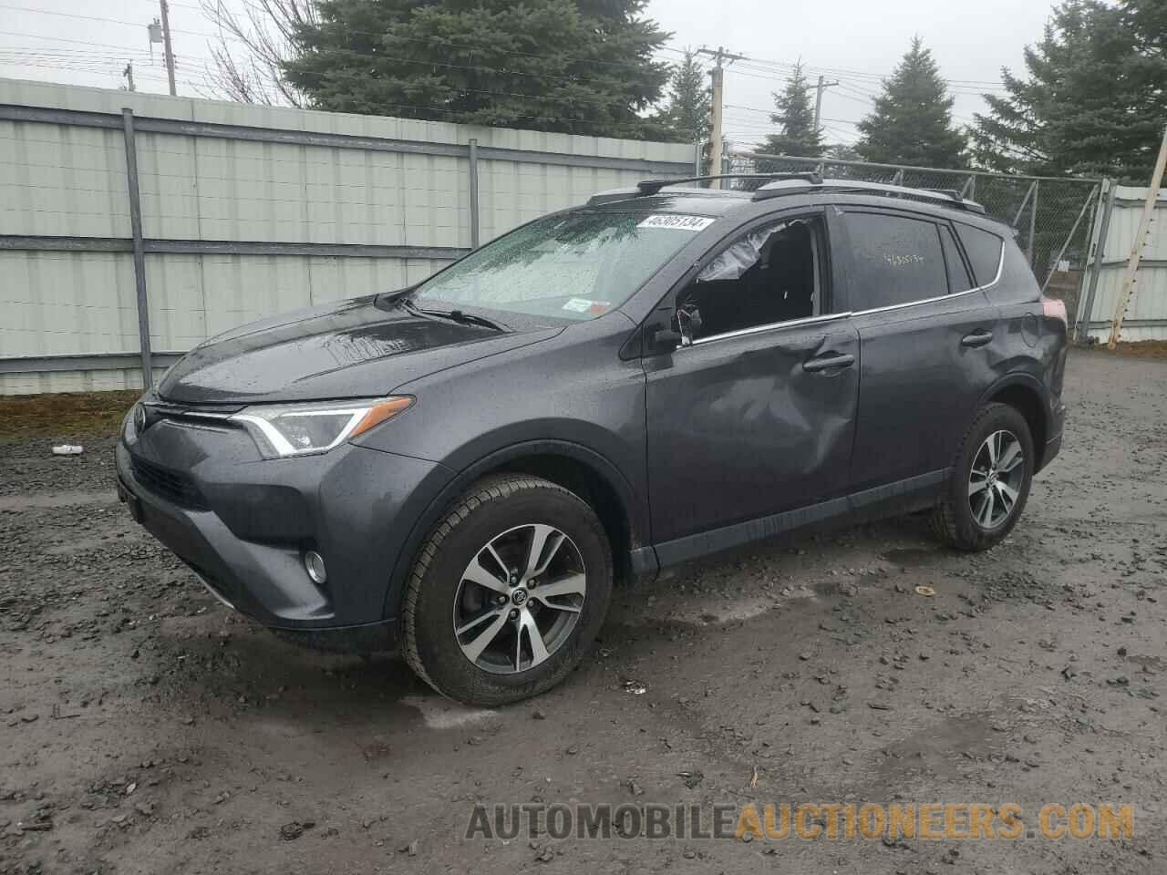 2T3RFREV1HW614495 TOYOTA RAV4 2017