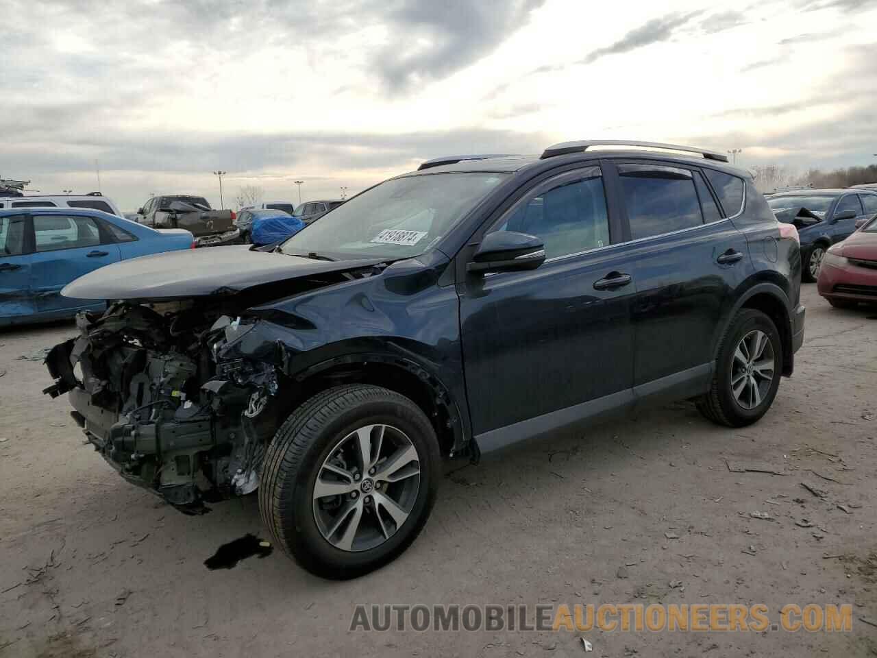 2T3RFREV1HW622905 TOYOTA RAV4 2017