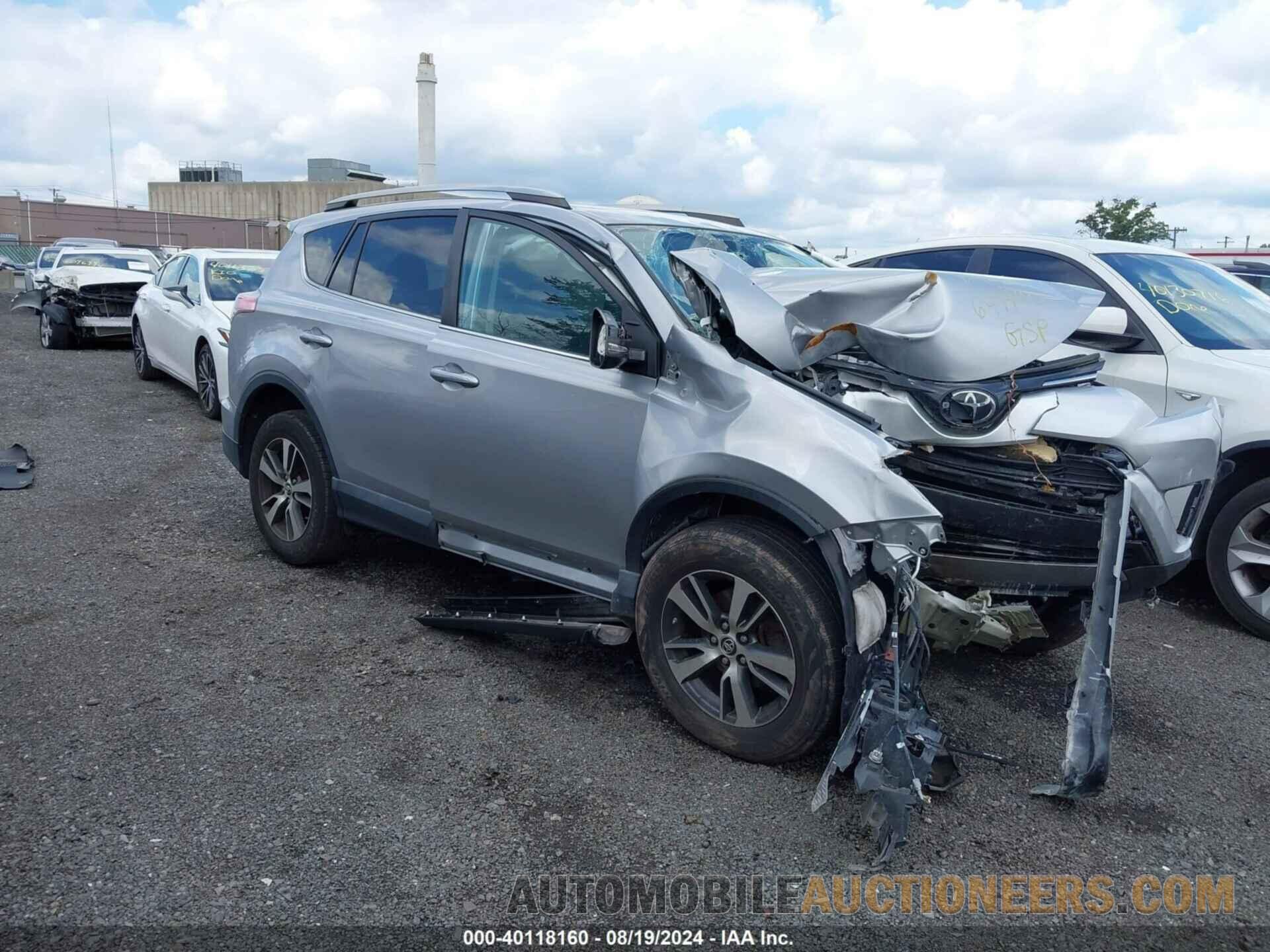 2T3RFREV1HW649490 TOYOTA RAV4 2017