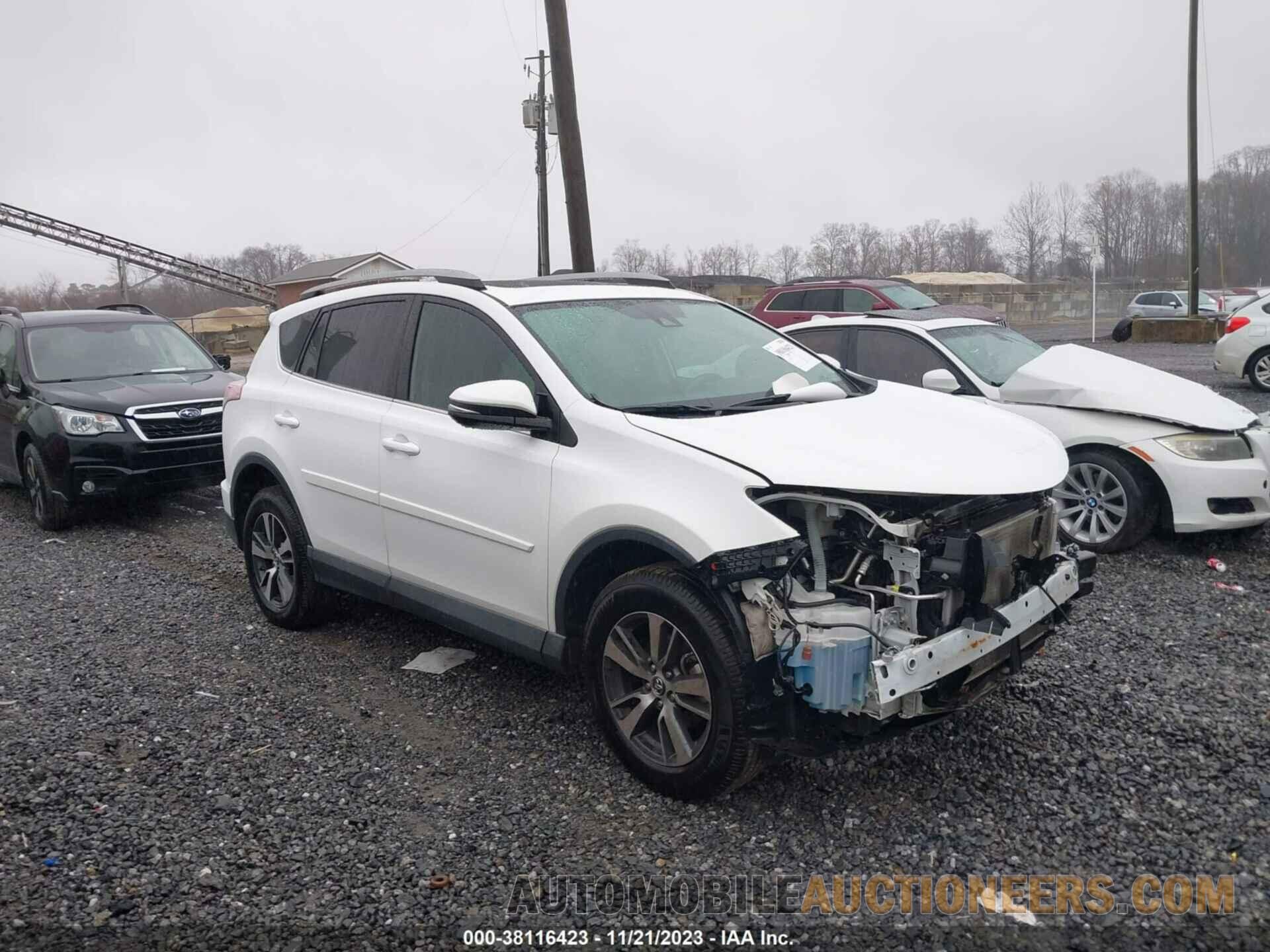 2T3RFREV1HW652762 TOYOTA RAV4 2017