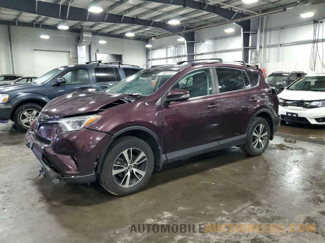 2T3RFREV1HW663793 TOYOTA RAV4 2017