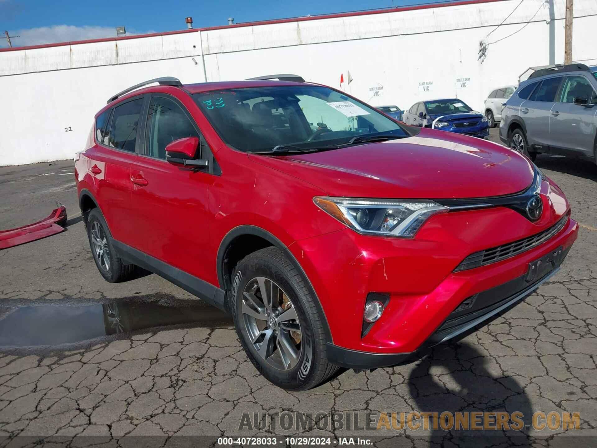 2T3RFREV1HW678357 TOYOTA RAV4 2017