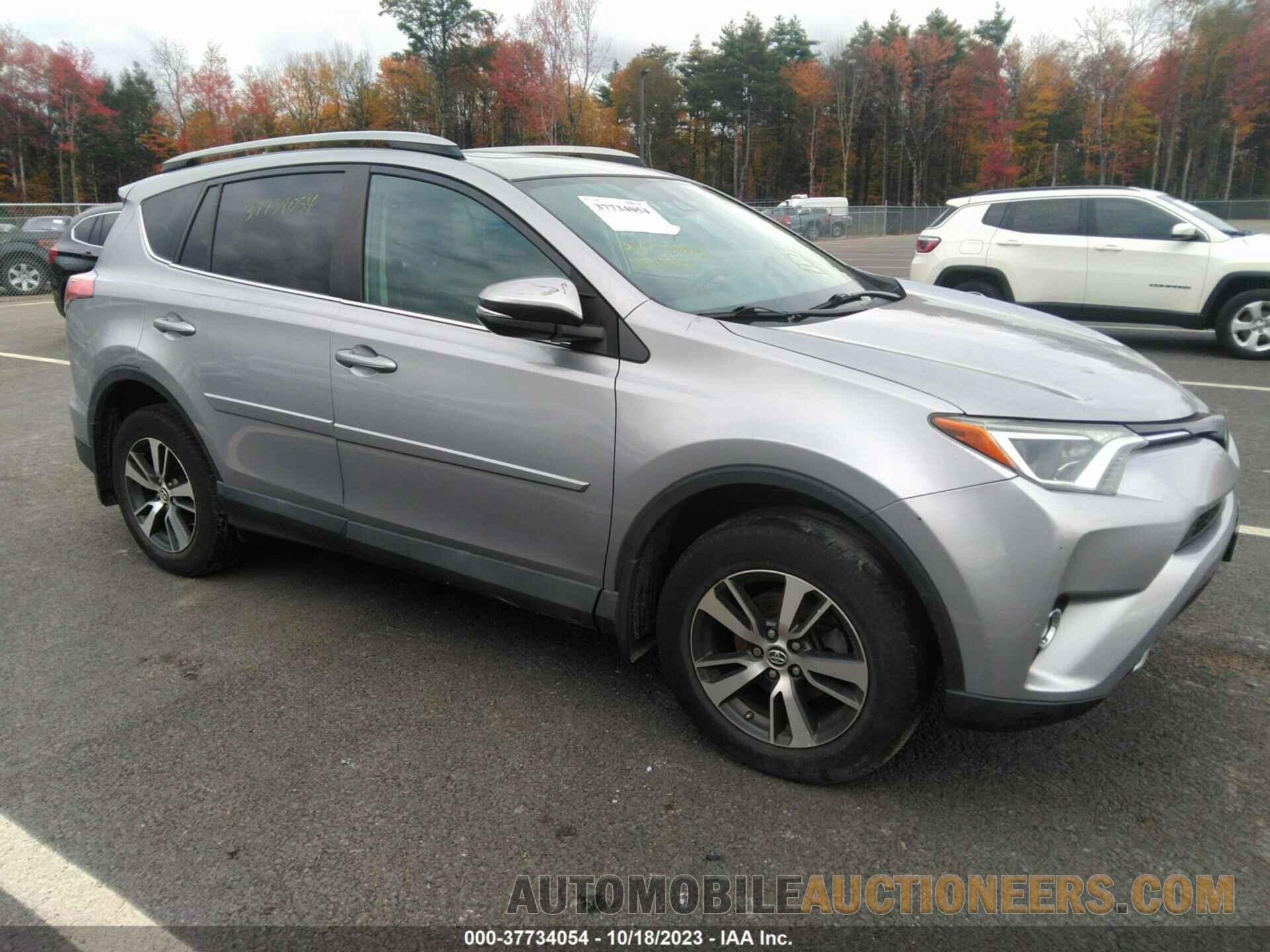 2T3RFREV1JW712156 TOYOTA RAV4 2018