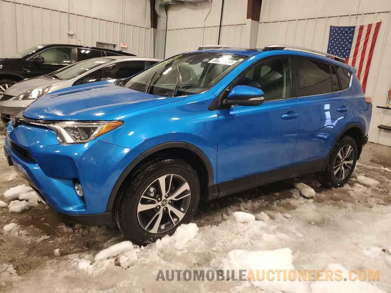 2T3RFREV1JW739874 TOYOTA RAV4 2018