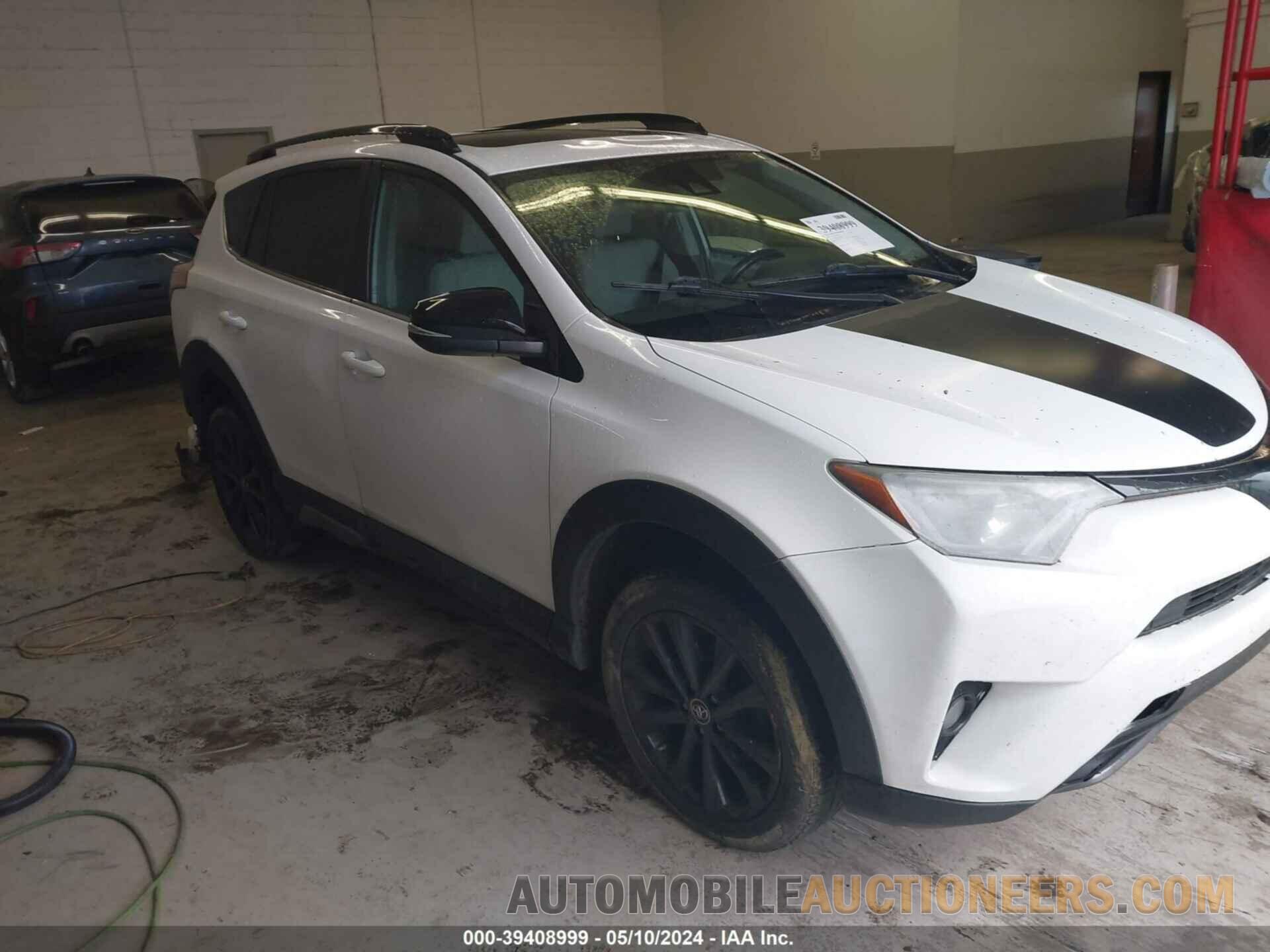 2T3RFREV1JW791988 TOYOTA RAV4 2018