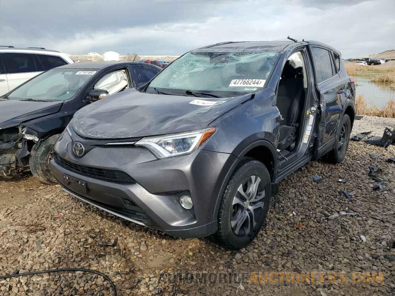 2T3RFREV1JW796317 TOYOTA RAV4 2018