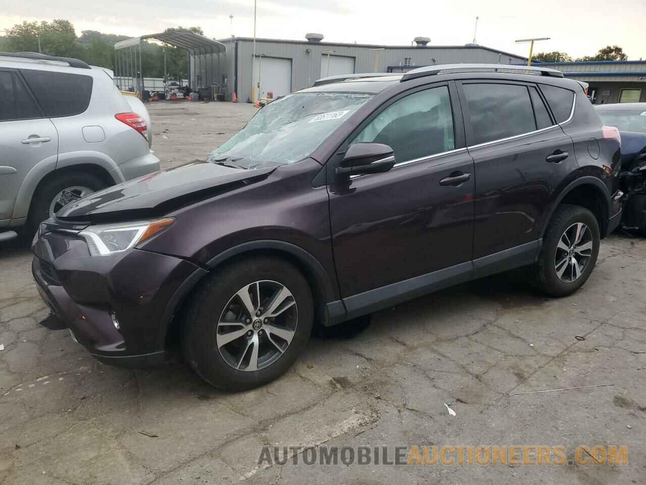 2T3RFREV1JW825573 TOYOTA RAV4 2018