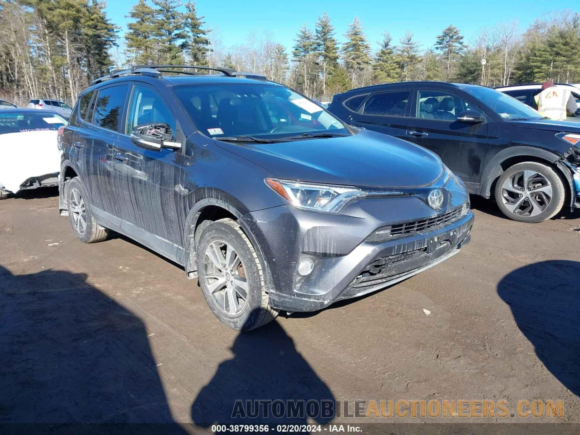 2T3RFREV1JW826951 TOYOTA RAV4 2018