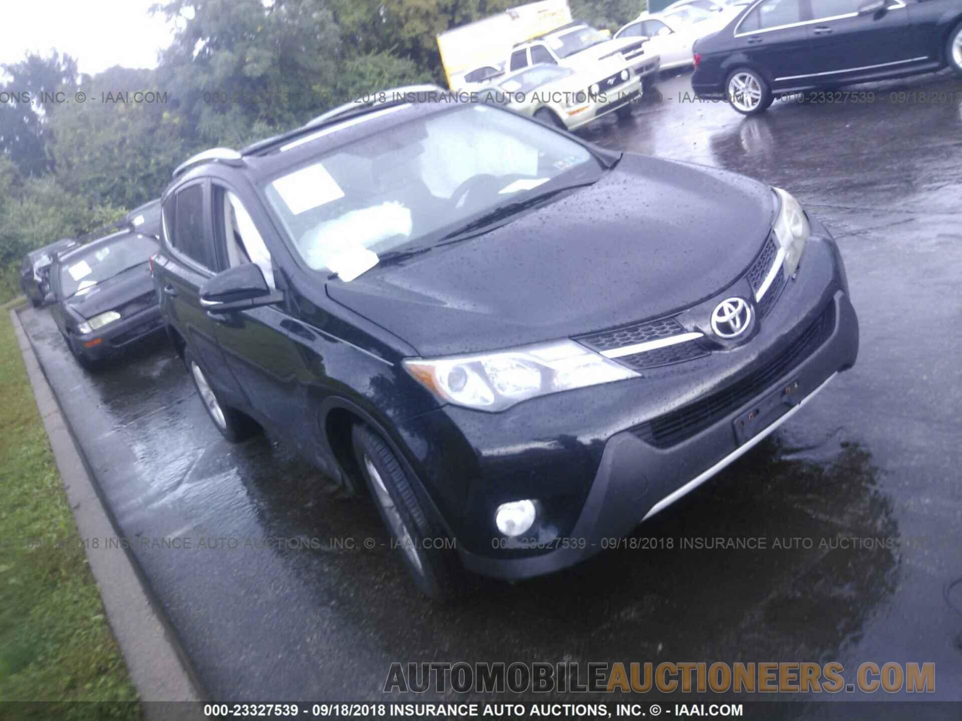 2T3RFREV2DW033243 TOYOTA RAV4 2013