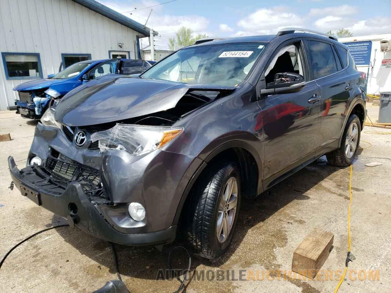 2T3RFREV2FW229623 TOYOTA RAV4 2015