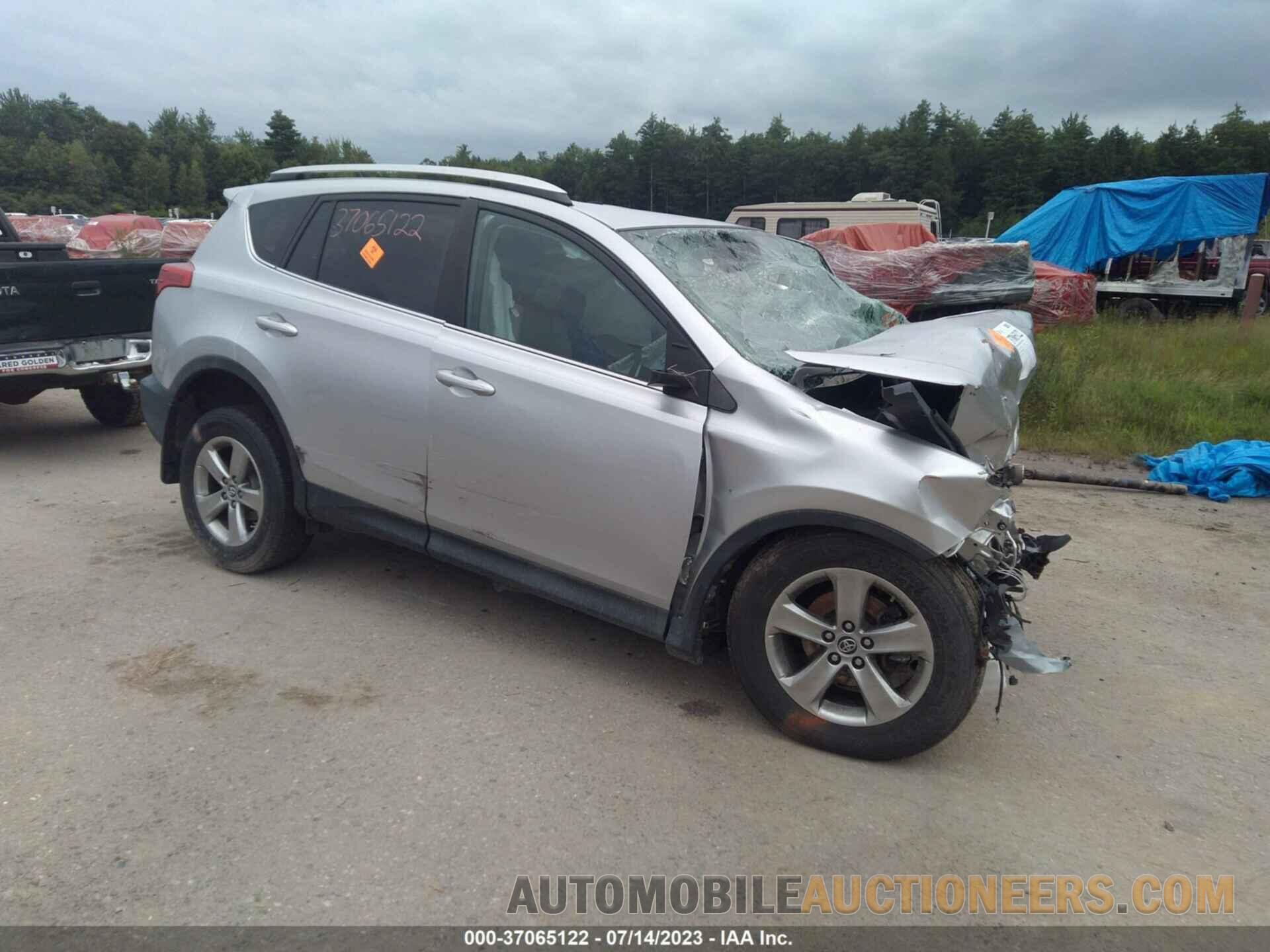 2T3RFREV2FW243179 TOYOTA RAV4 2015