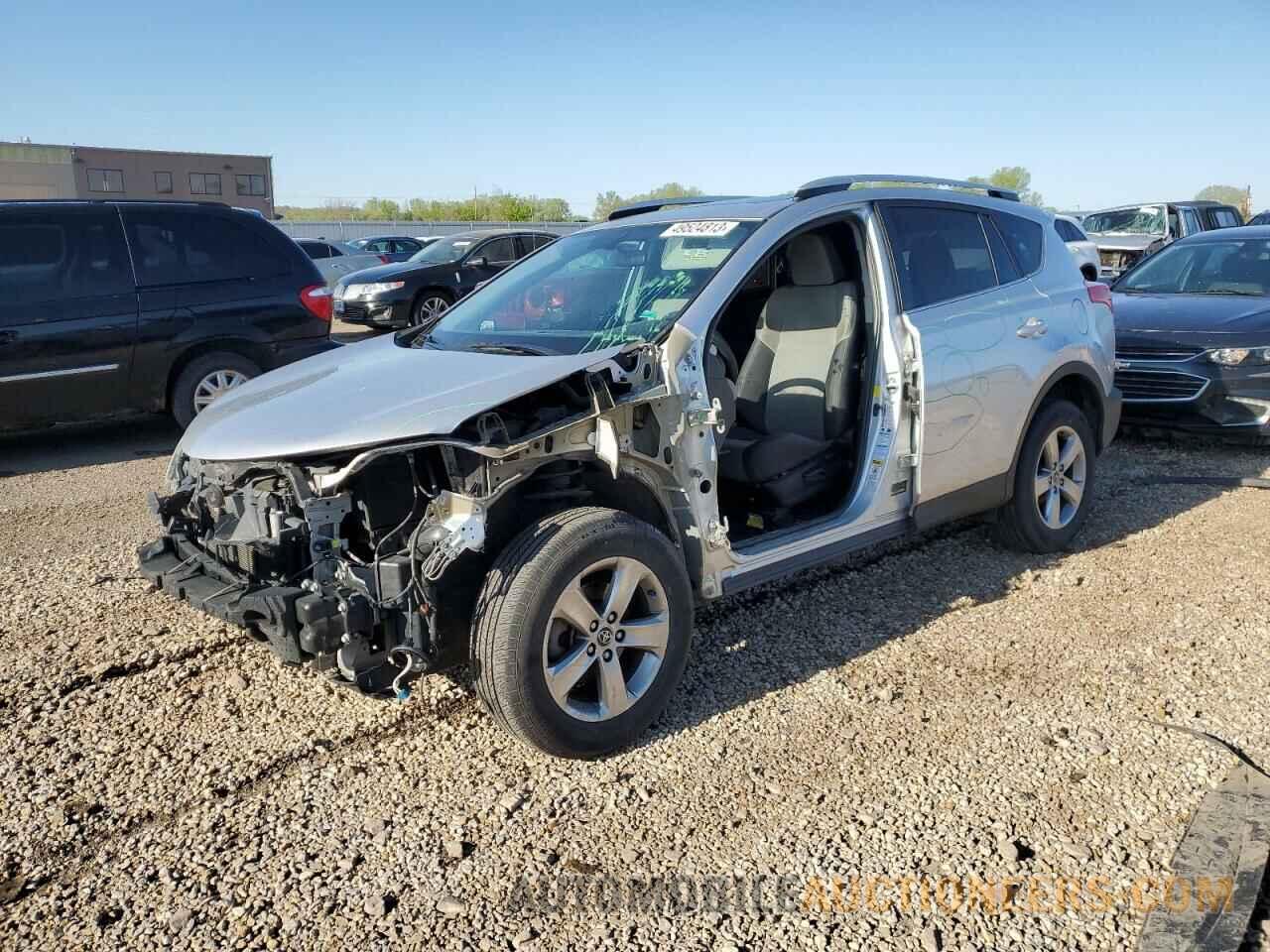 2T3RFREV2FW276263 TOYOTA RAV4 2015