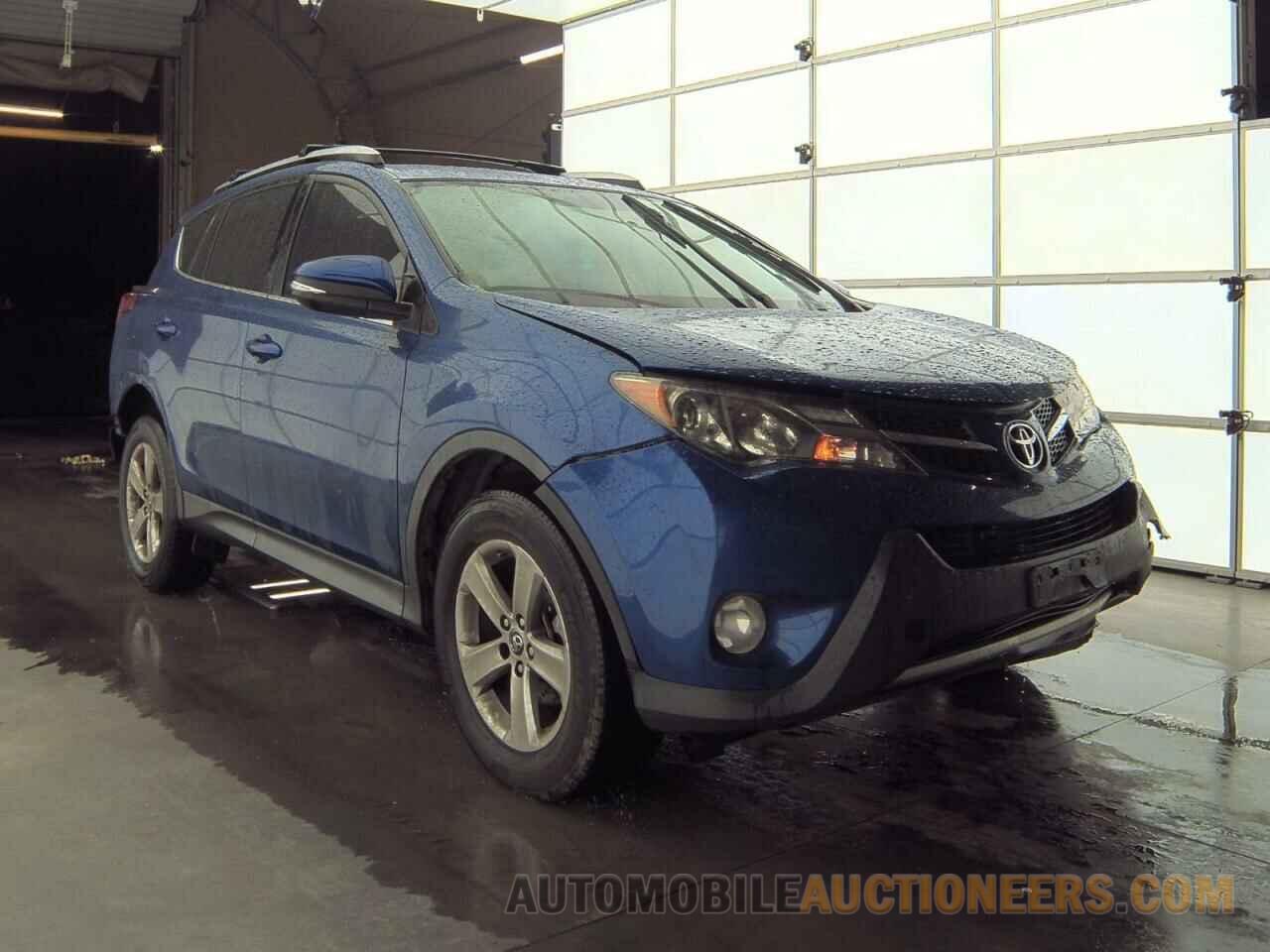 2T3RFREV2FW300576 TOYOTA RAV4 2015