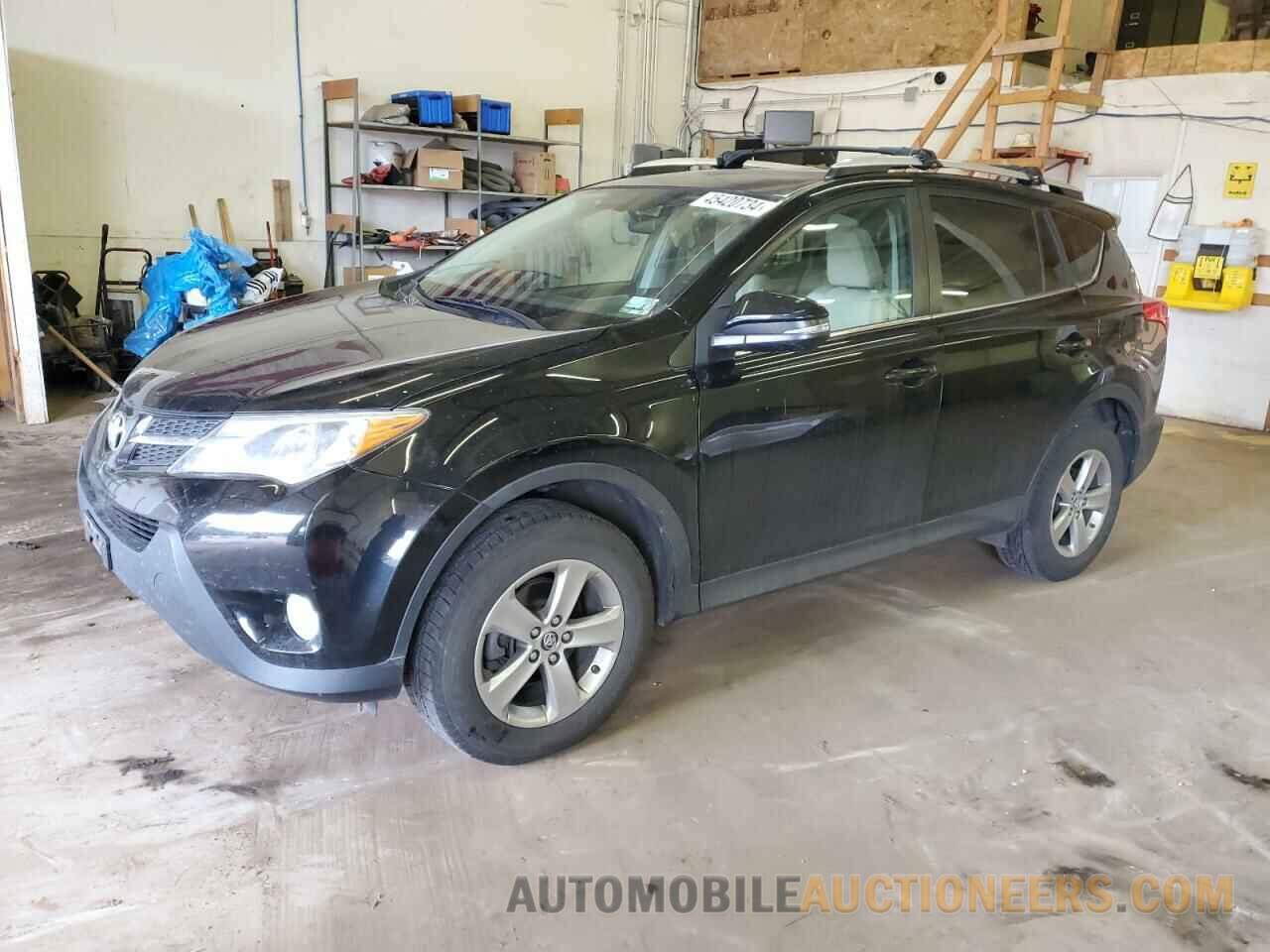 2T3RFREV2FW310783 TOYOTA RAV4 2015