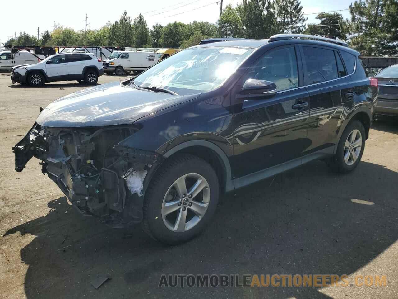 2T3RFREV2FW352435 TOYOTA RAV4 2015