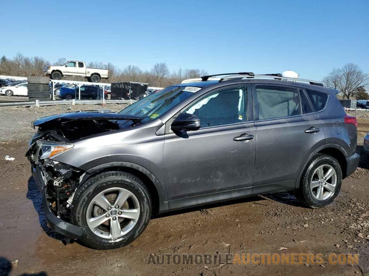 2T3RFREV2FW361054 TOYOTA RAV4 2015