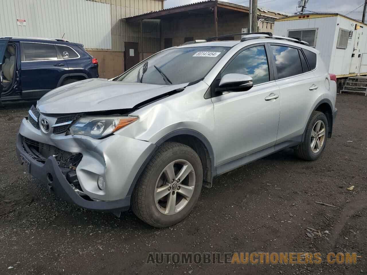 2T3RFREV2FW368019 TOYOTA RAV4 2015