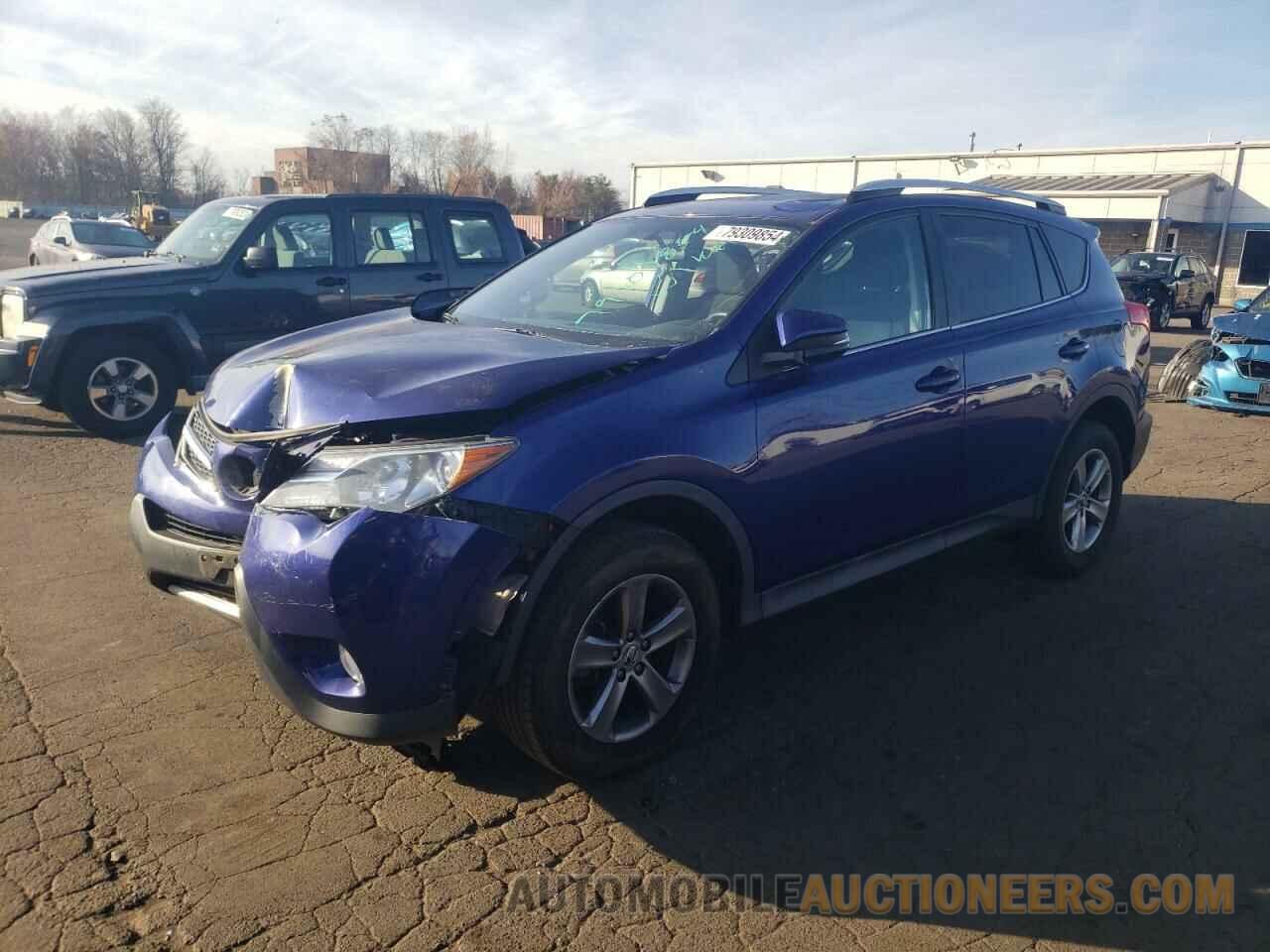 2T3RFREV2FW384057 TOYOTA RAV4 2015