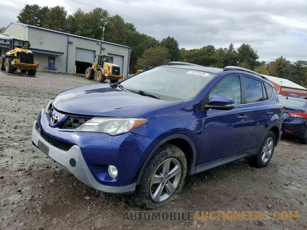 2T3RFREV2FW388688 TOYOTA RAV4 2015