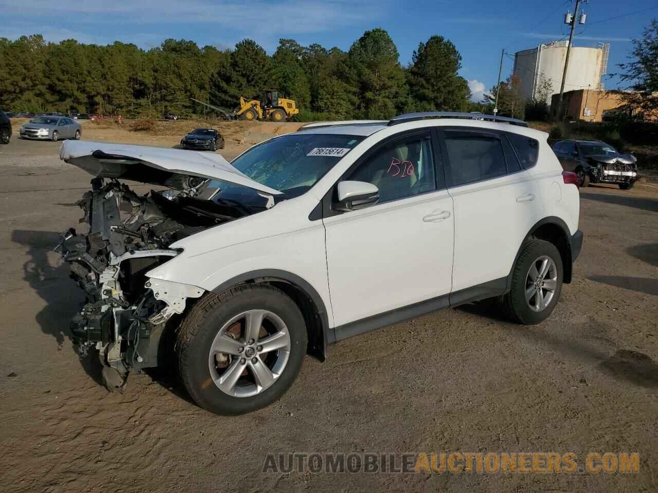 2T3RFREV2FW395883 TOYOTA RAV4 2015