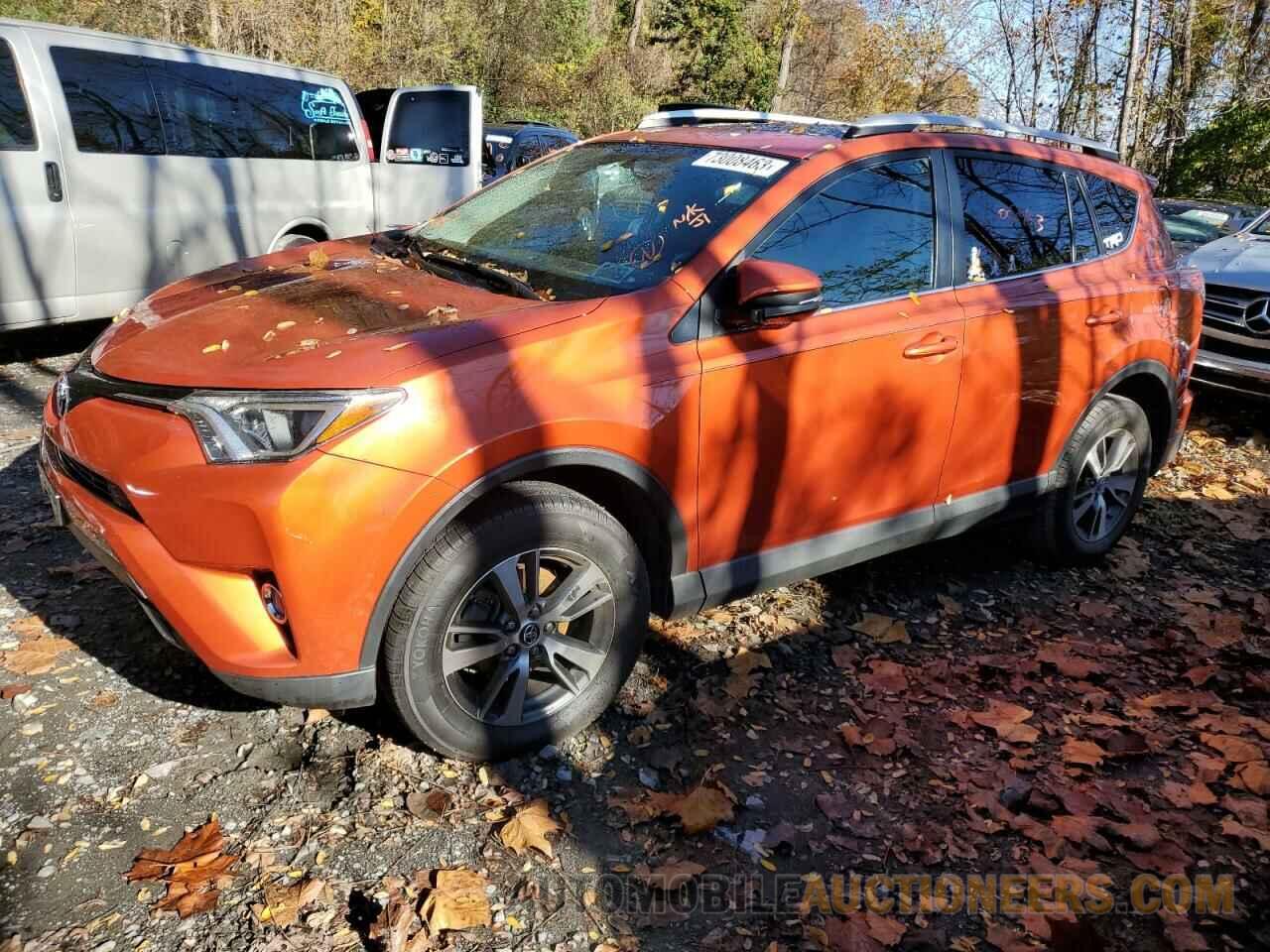 2T3RFREV2GW454268 TOYOTA RAV4 2016