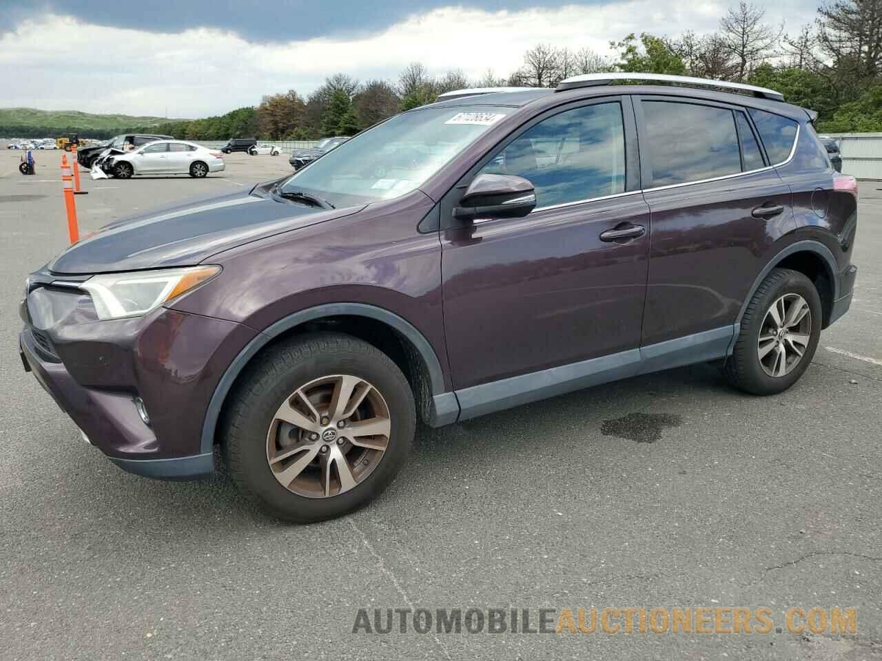 2T3RFREV2GW478120 TOYOTA RAV4 2016